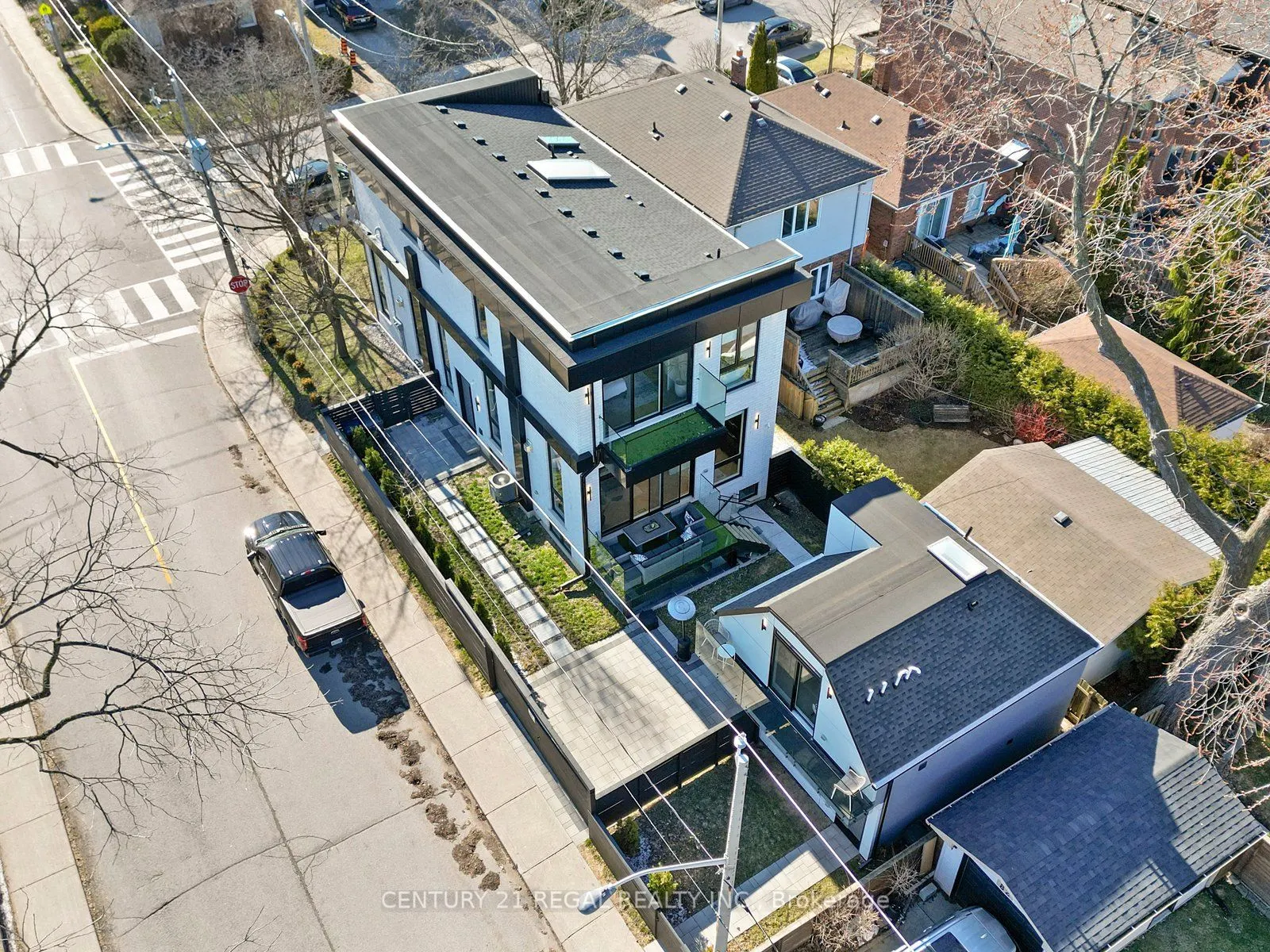 171 Durant Avenue
