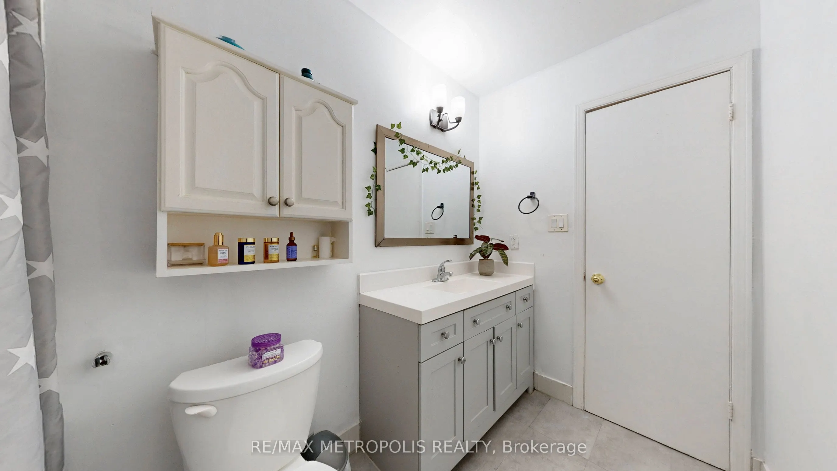 601 Galahad Drive #19
