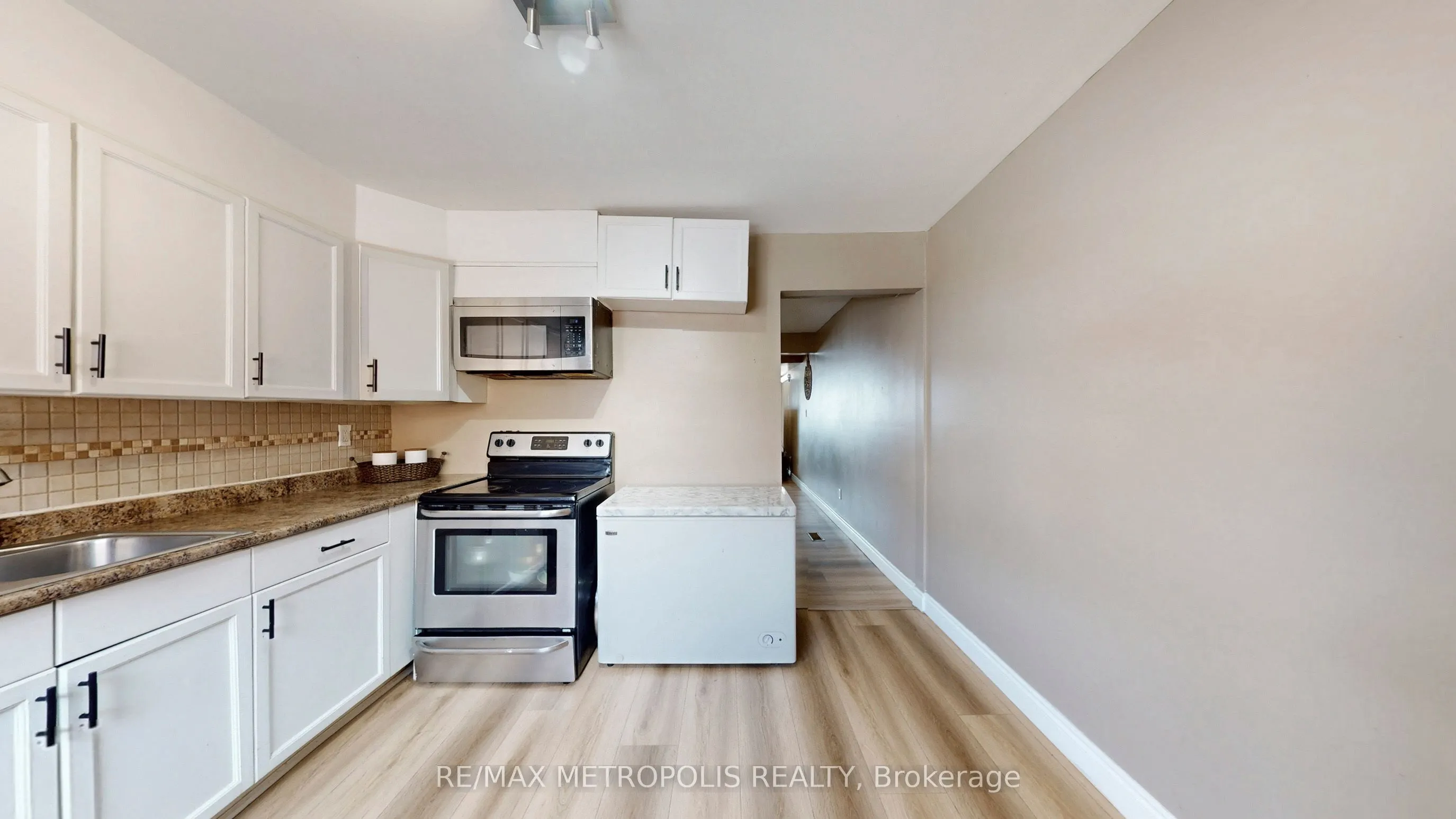 601 Galahad Drive #19