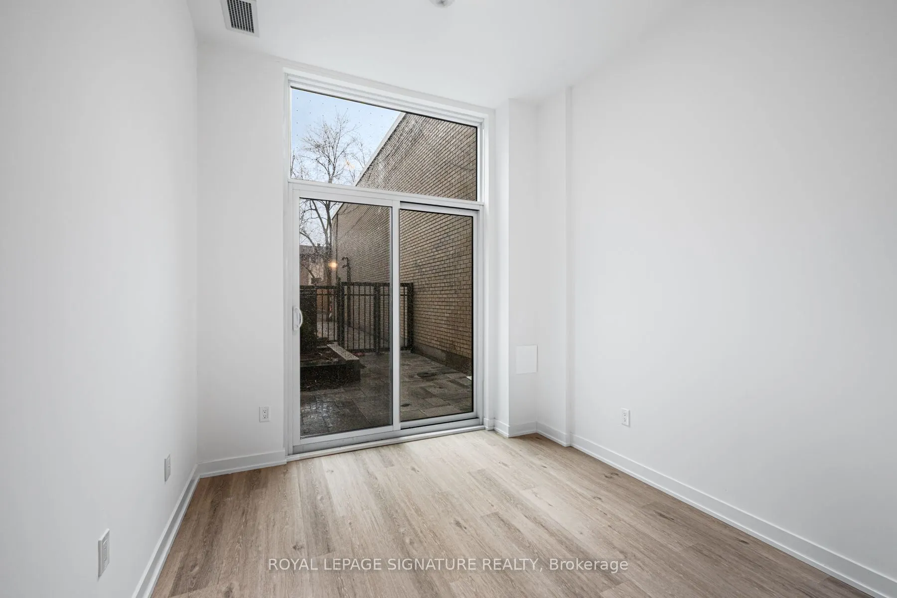 4569 Kingston Road #101