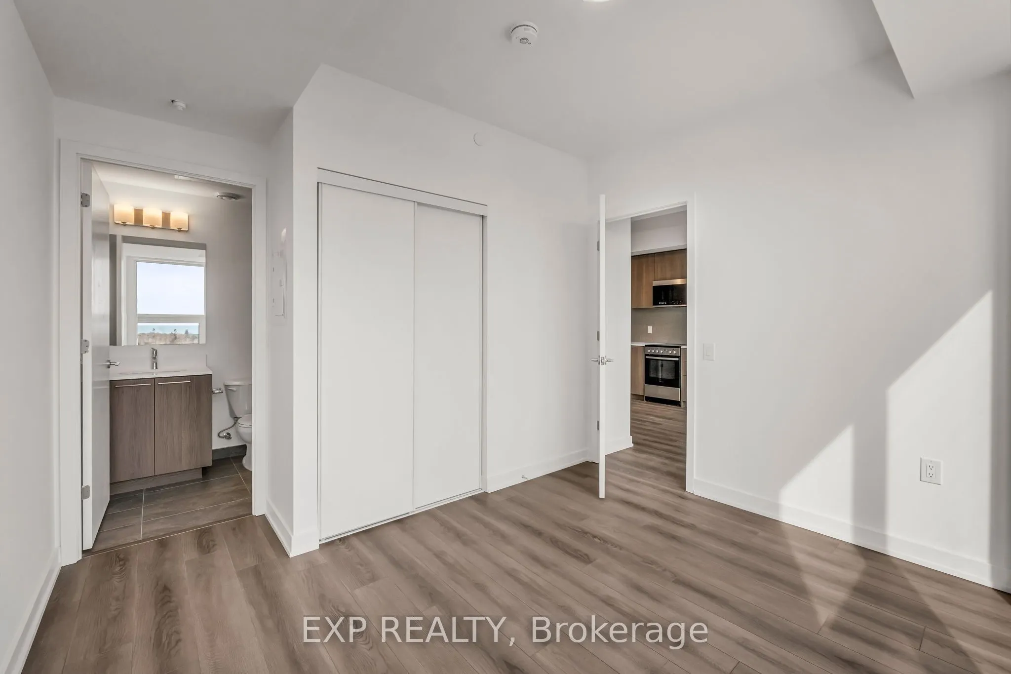 7437 Kingston Road #908B