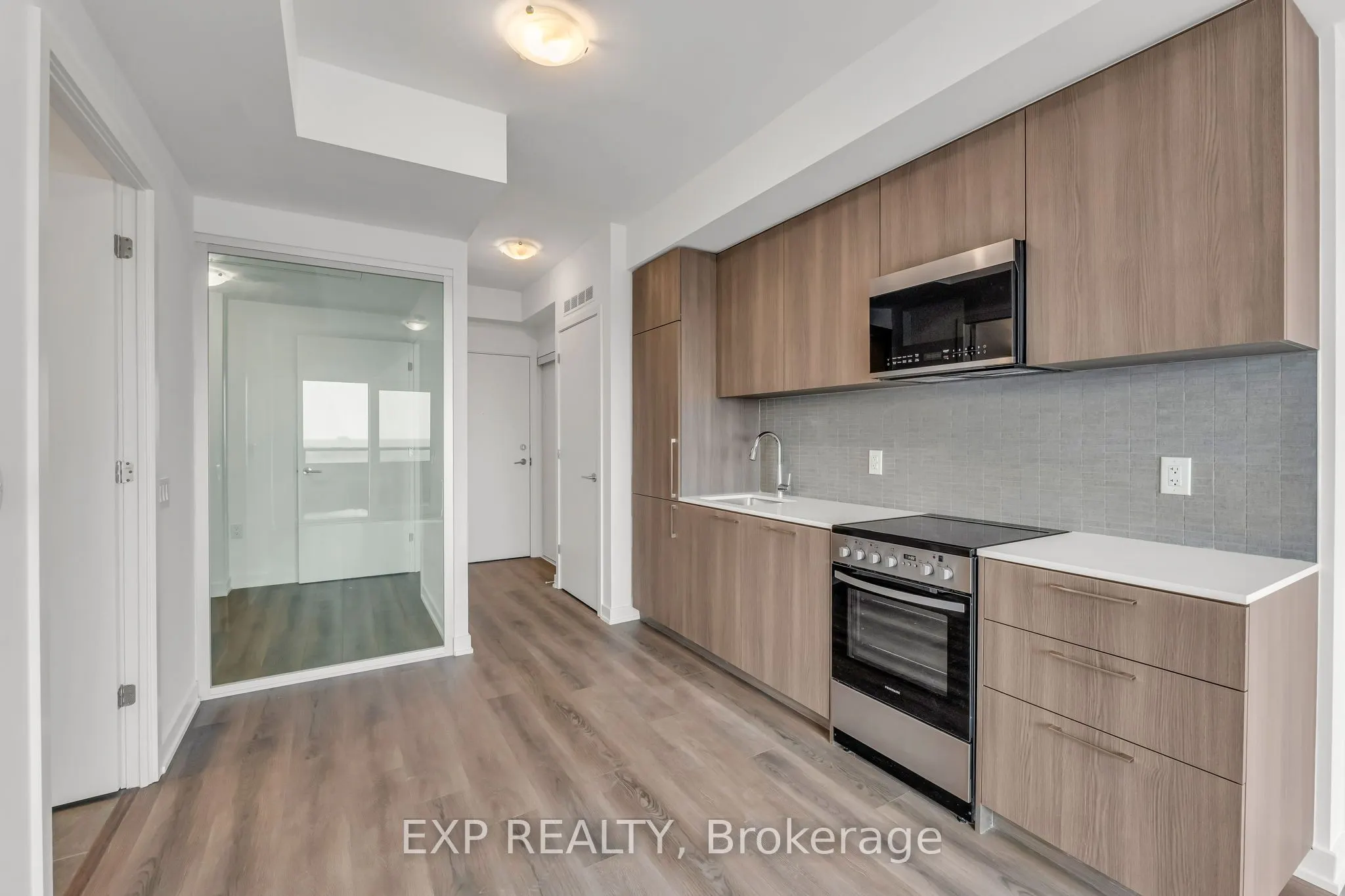 7437 Kingston Road #908B