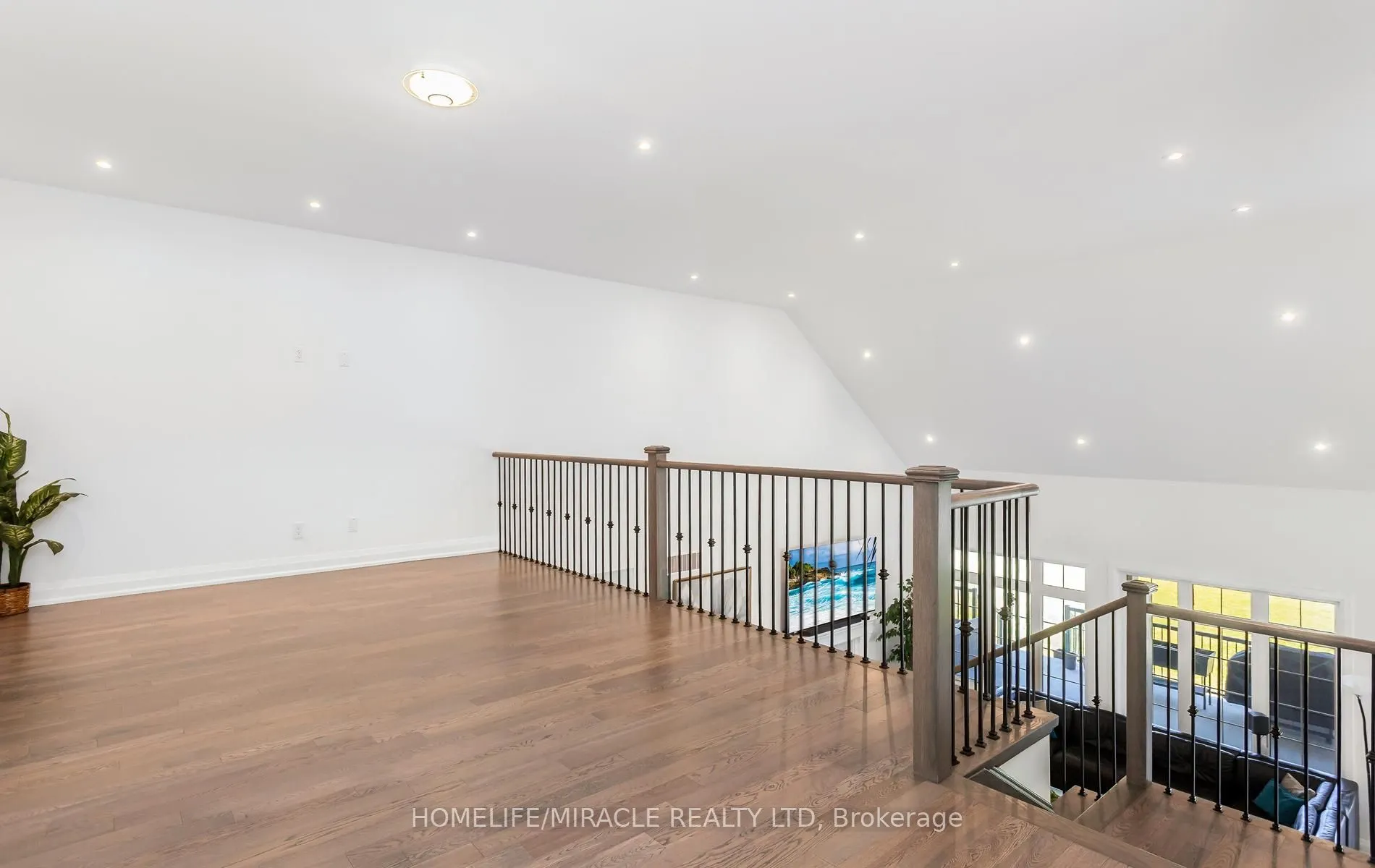 61 Bonnie Brae Court