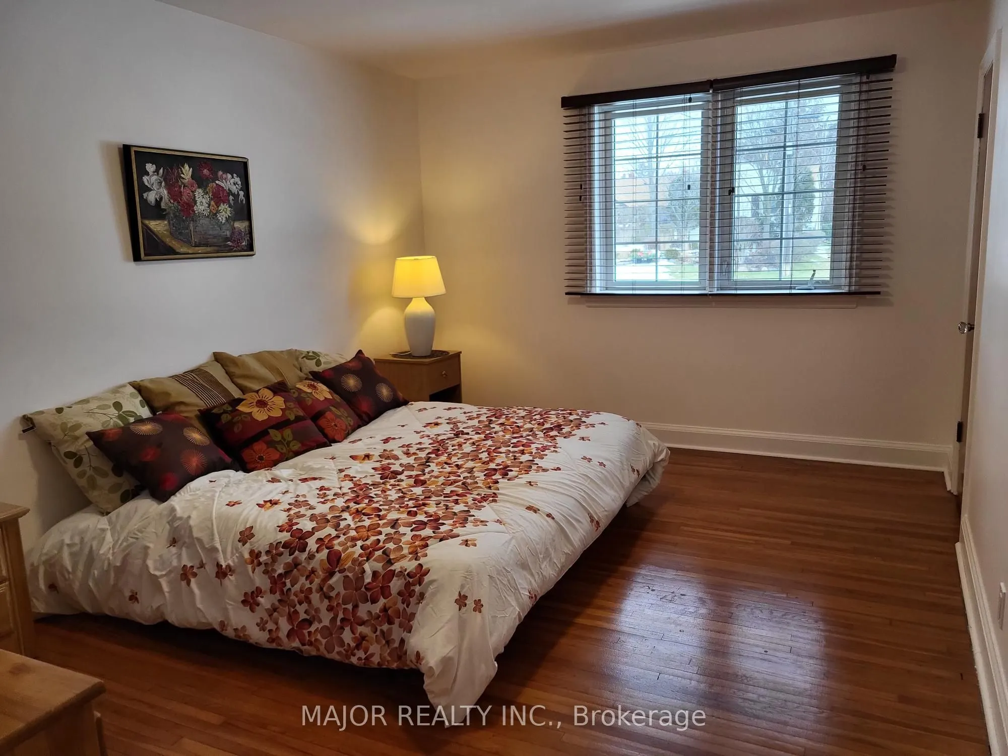 726 Bessborough Drive