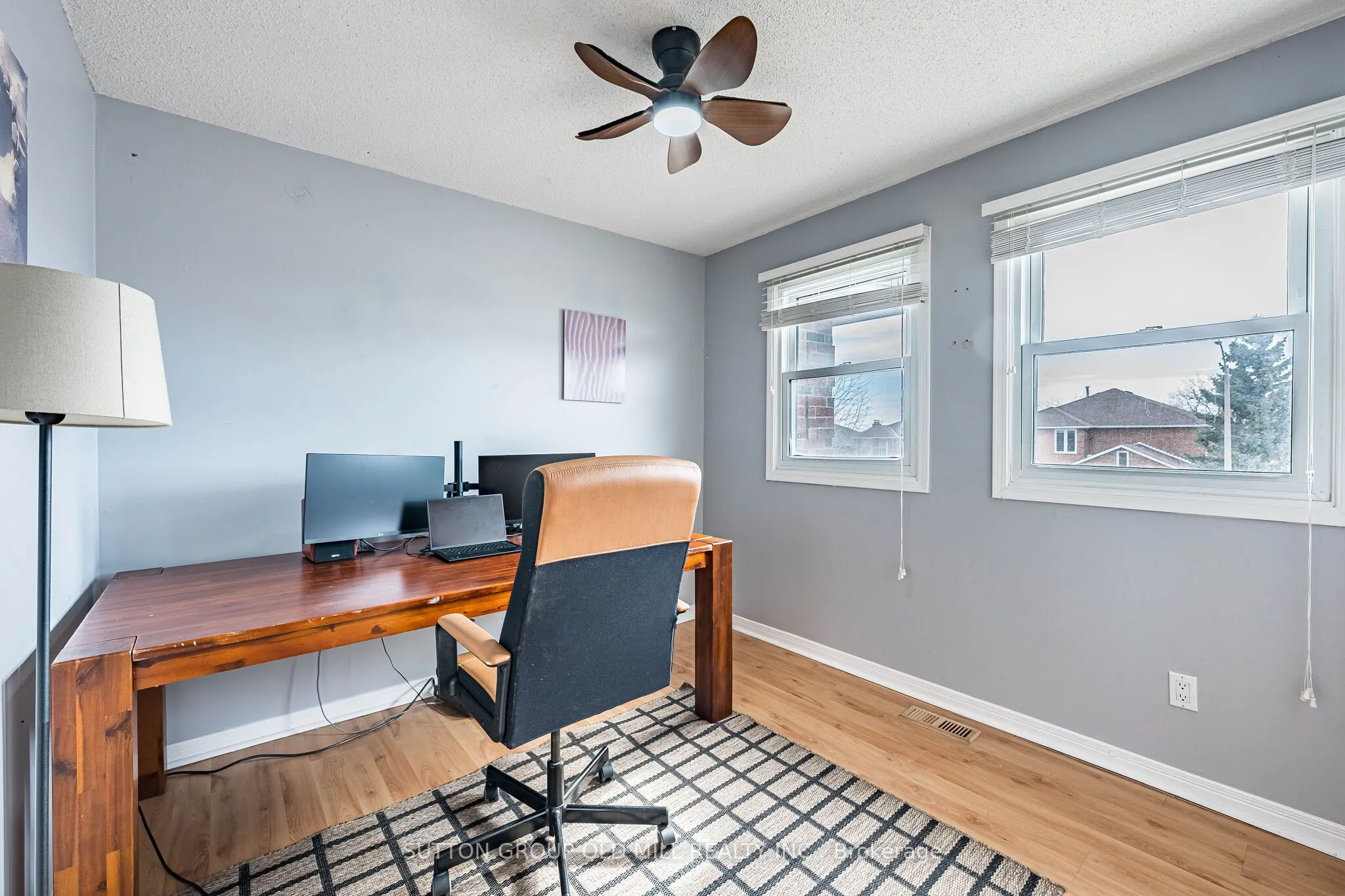 501 Sundown Crescent