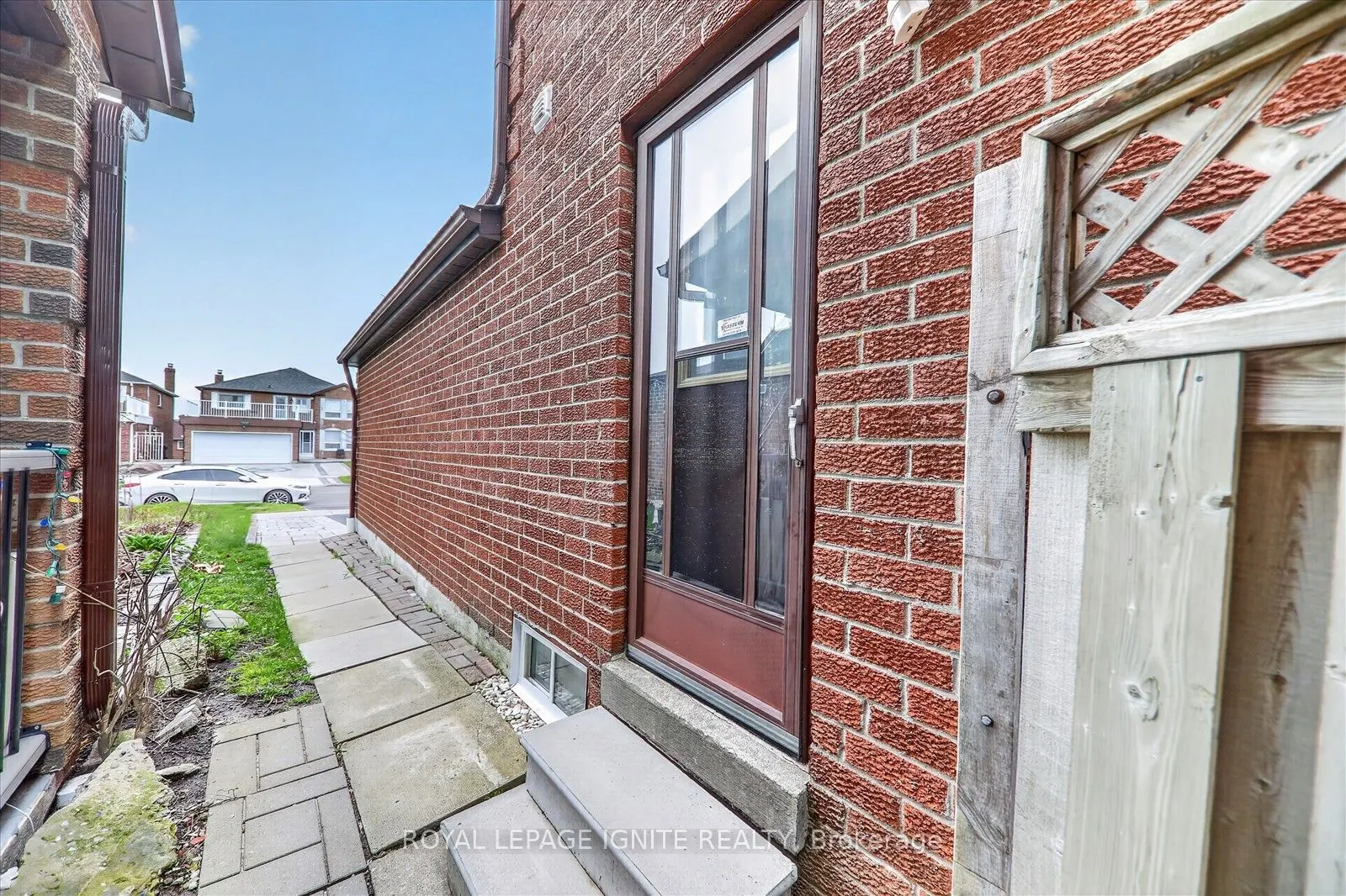 205 Hupfield Trail