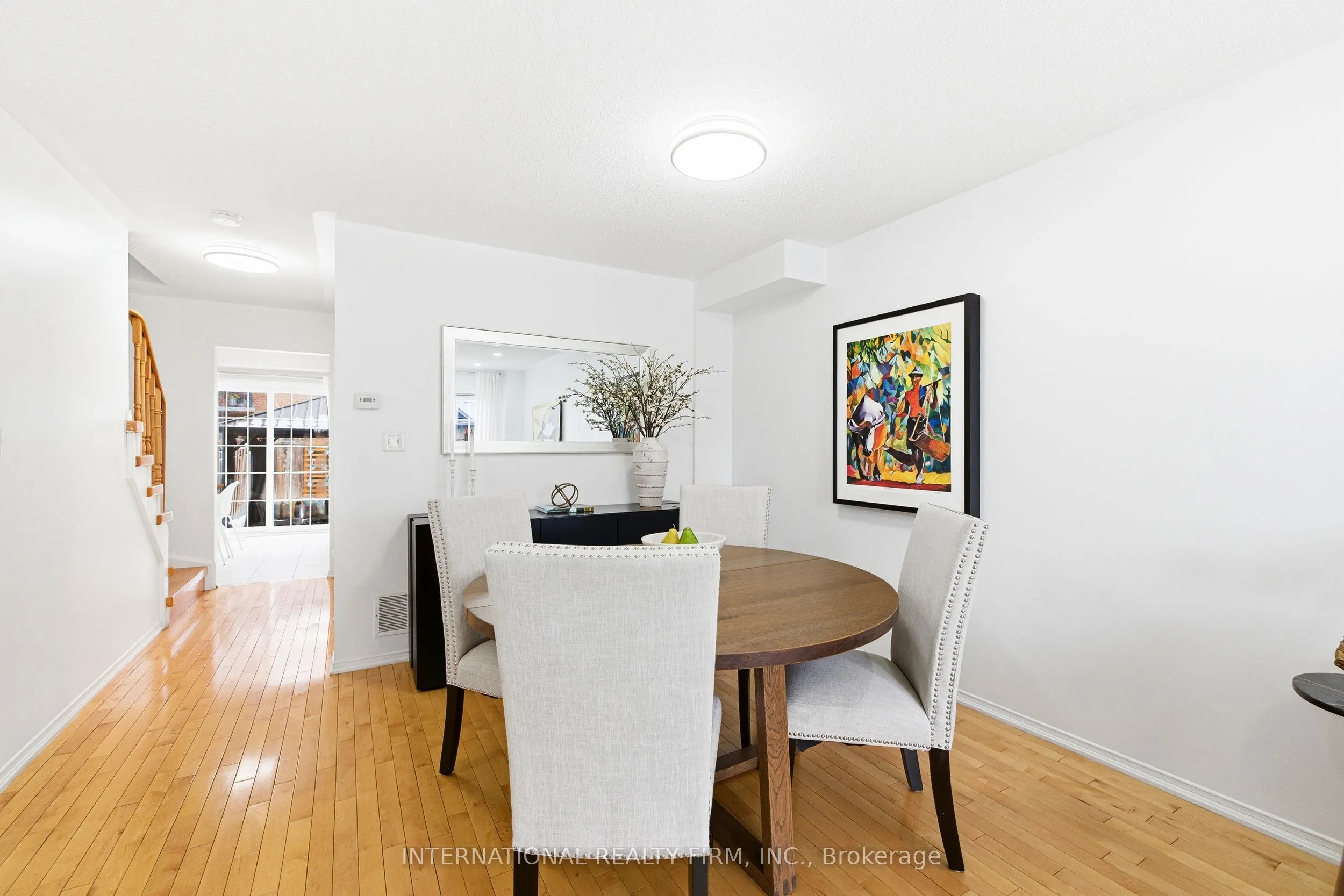 35 Ventura Lane