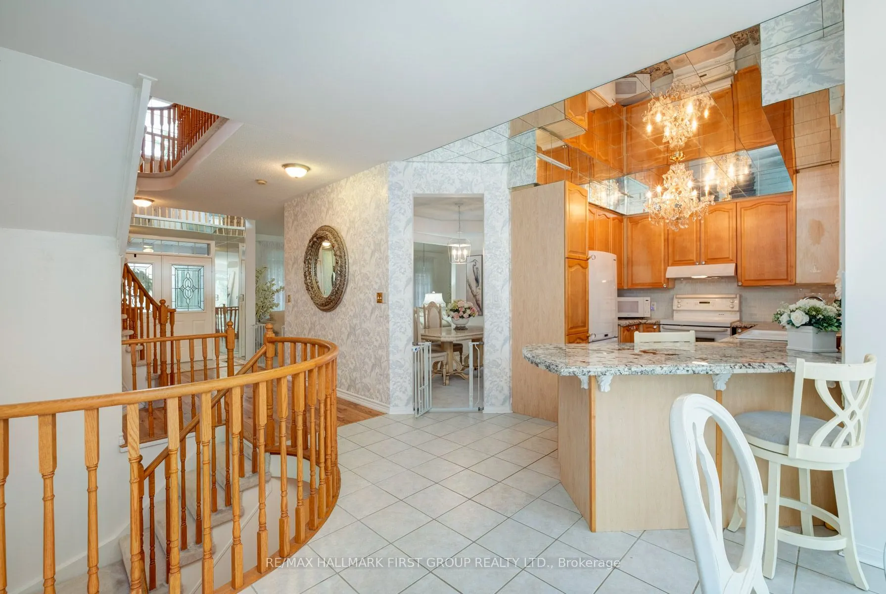 990 Glenbourne Drive
