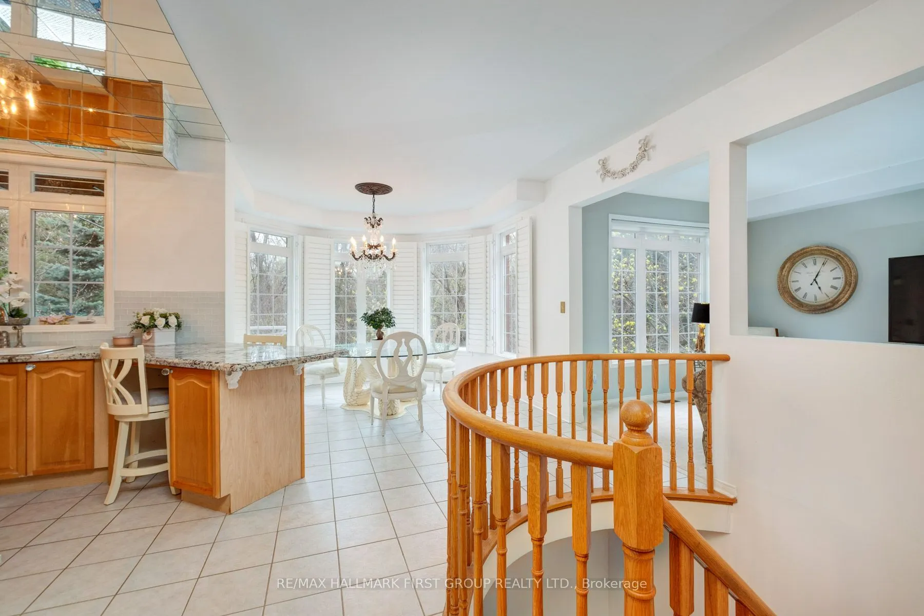 990 Glenbourne Drive