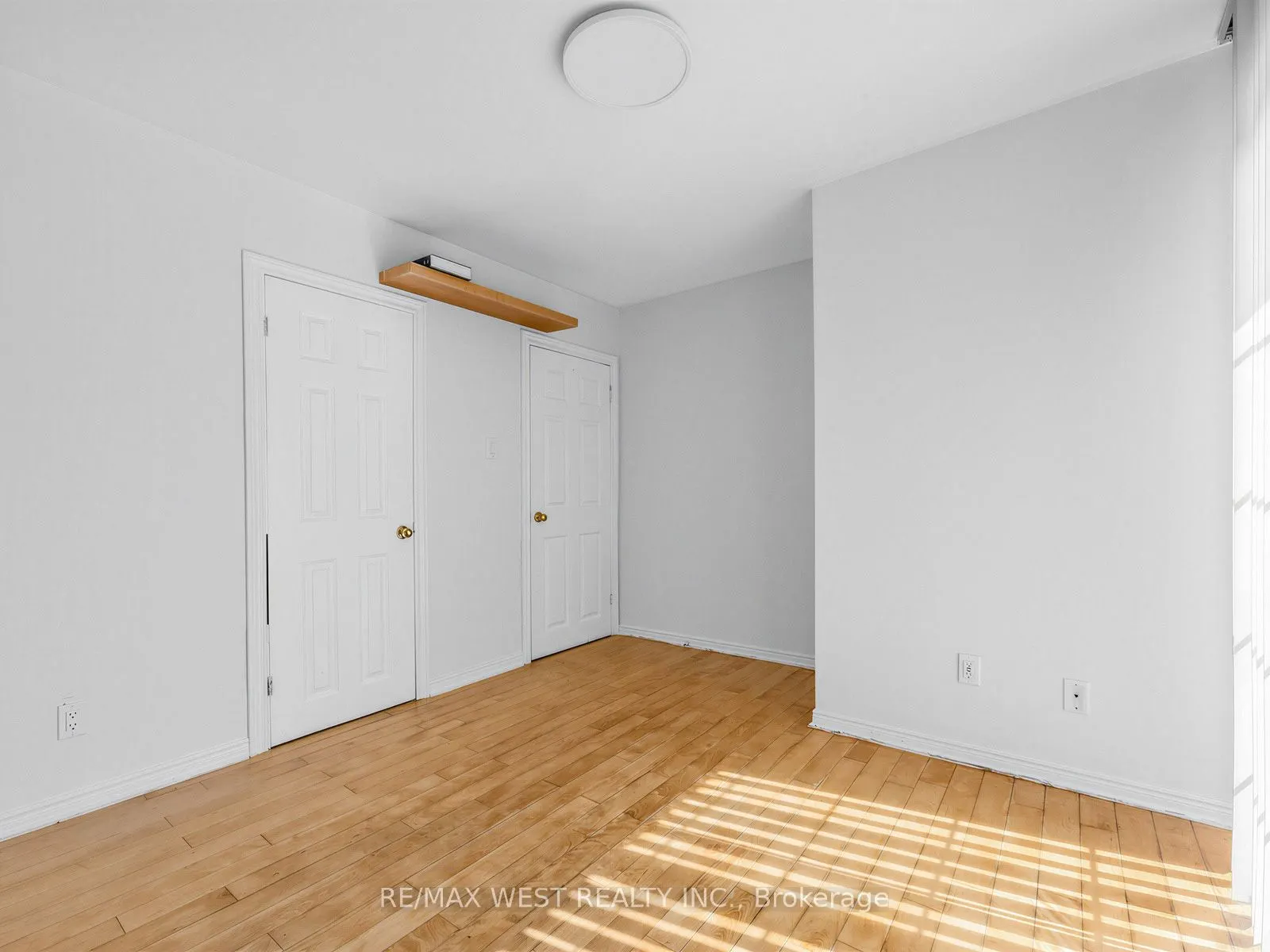 578 Bellamy Road N