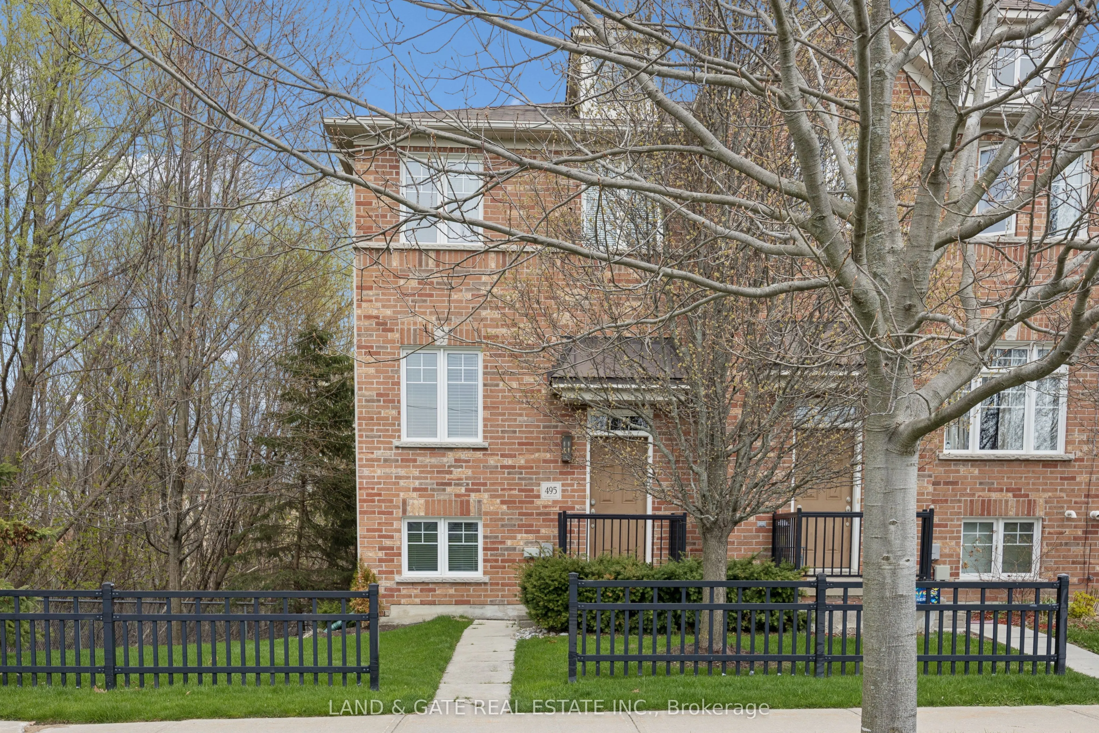 495 Mearns Avenue