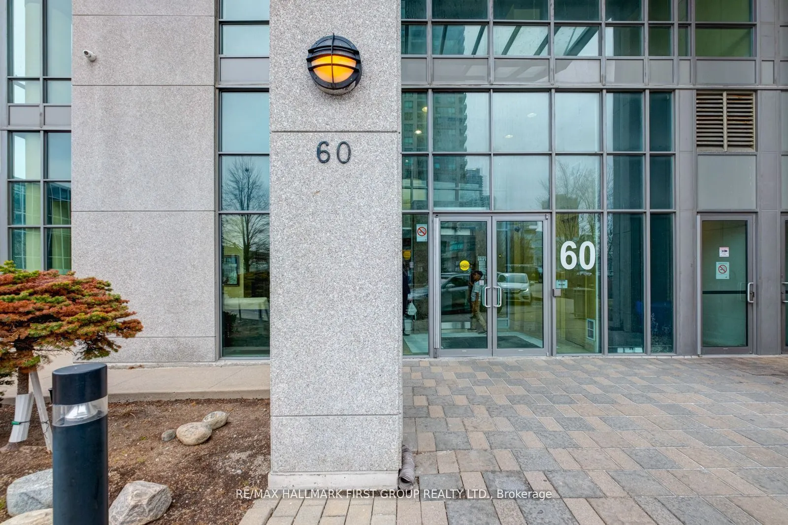 60 Brian Harrison Way #1008