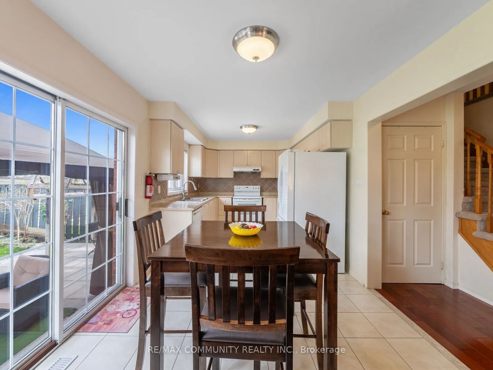 54 Morland Crescent