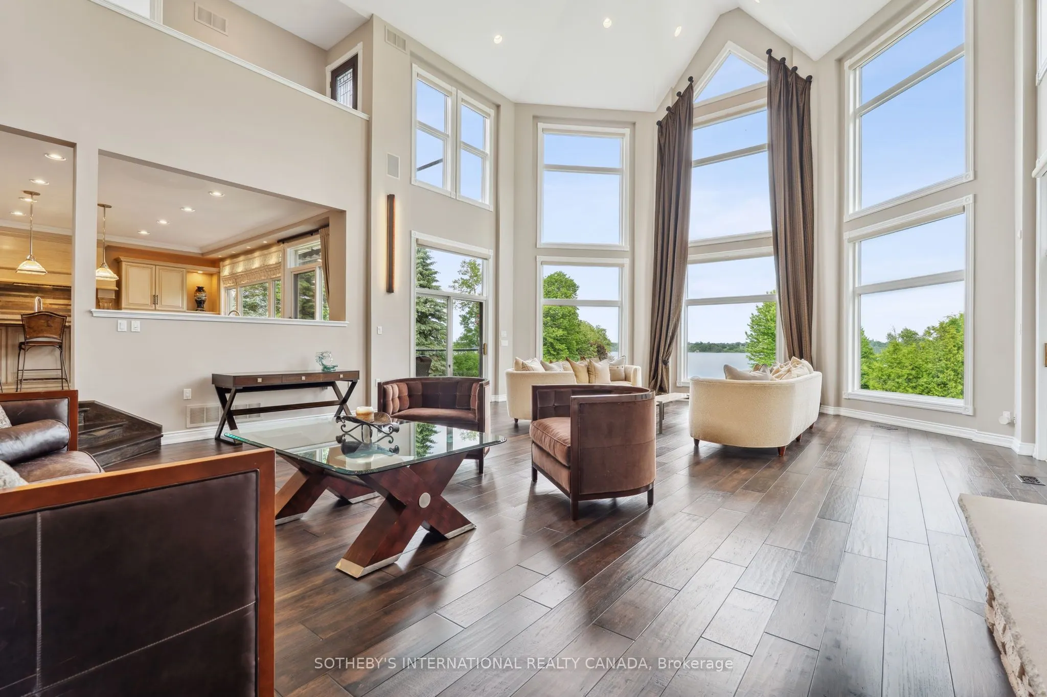 12 Island View Court