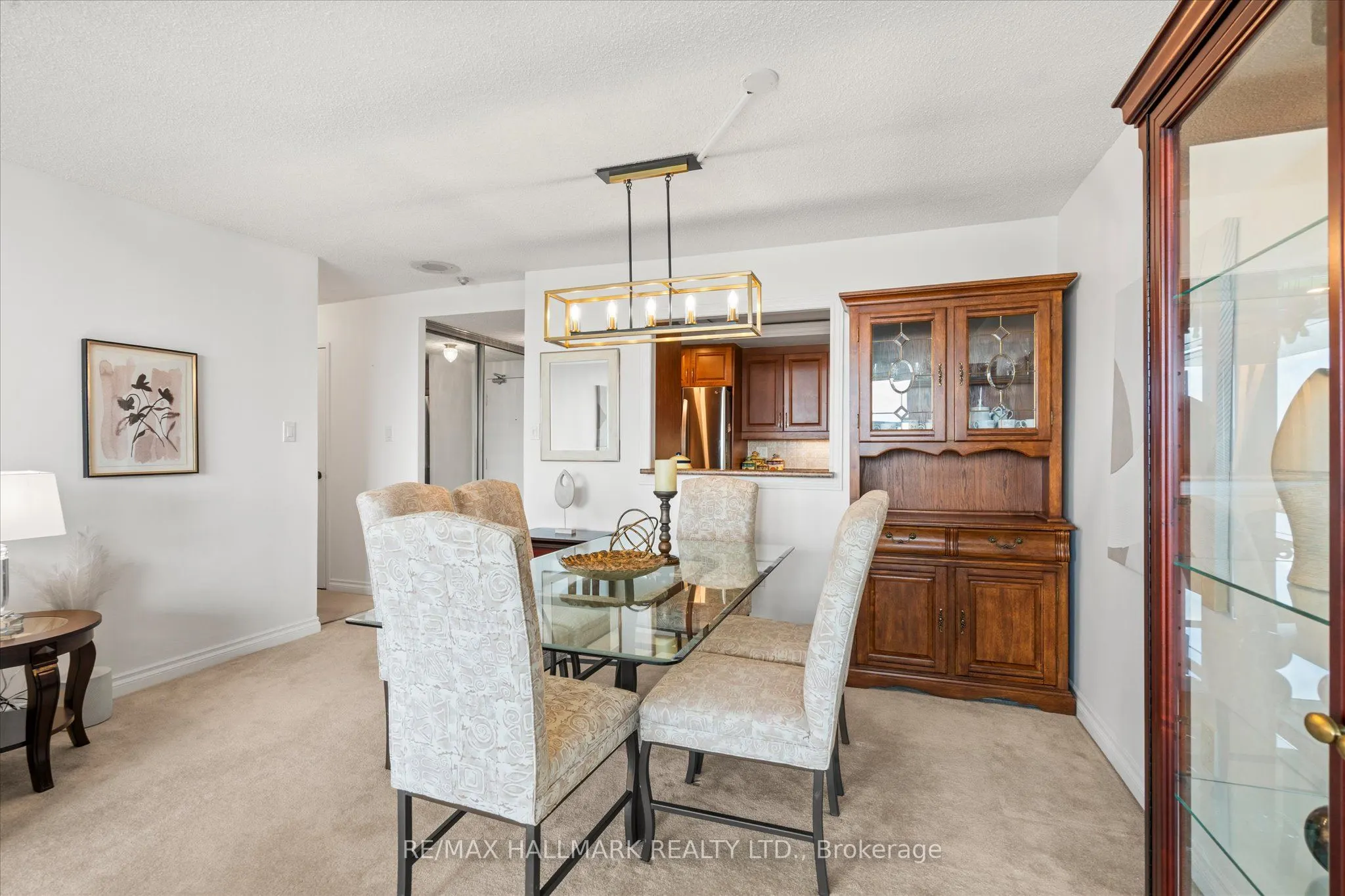 20 Dean Park Road #902