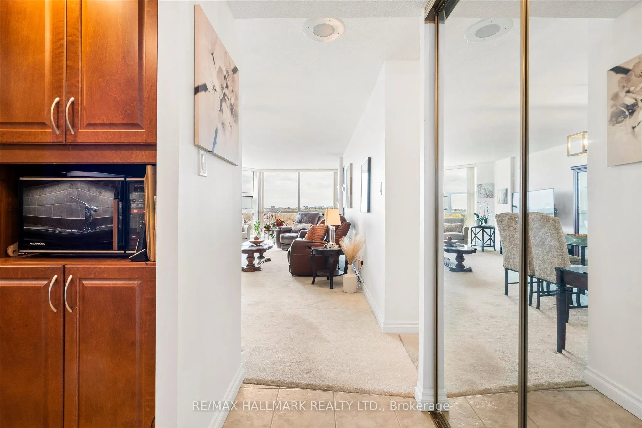 20 Dean Park Road #902