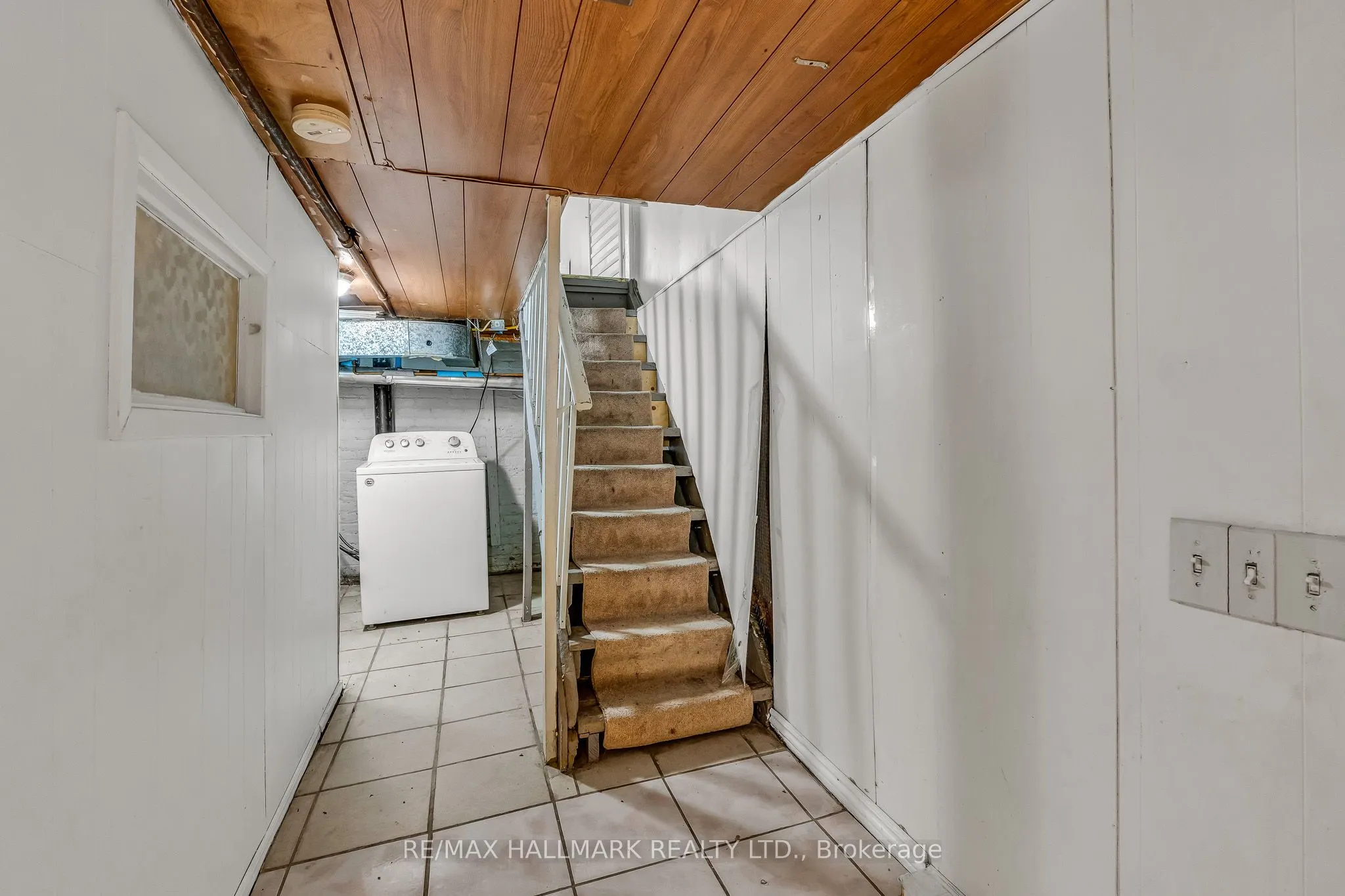 20 Kelvin Avenue