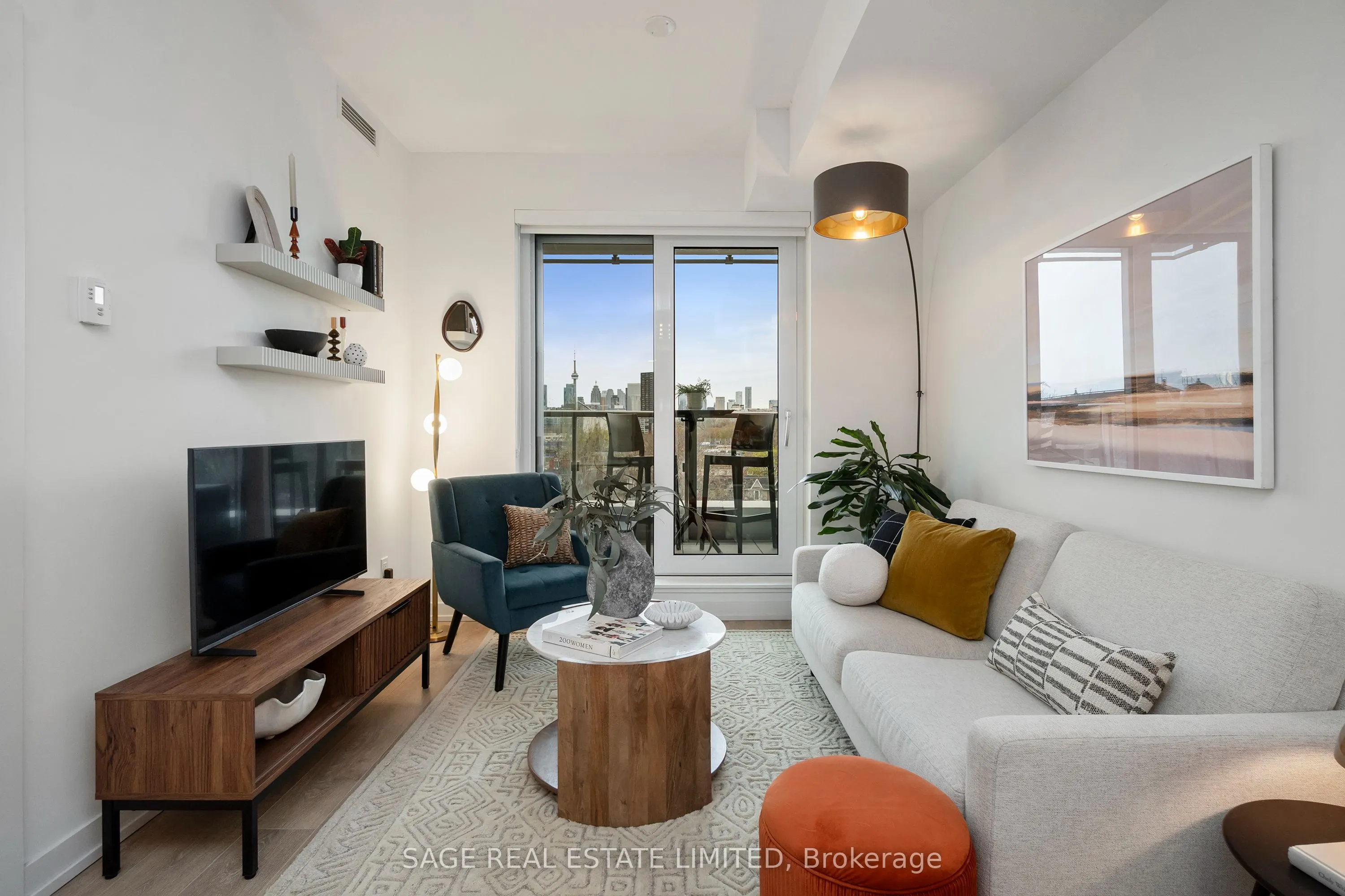 150 Logan Avenue #606