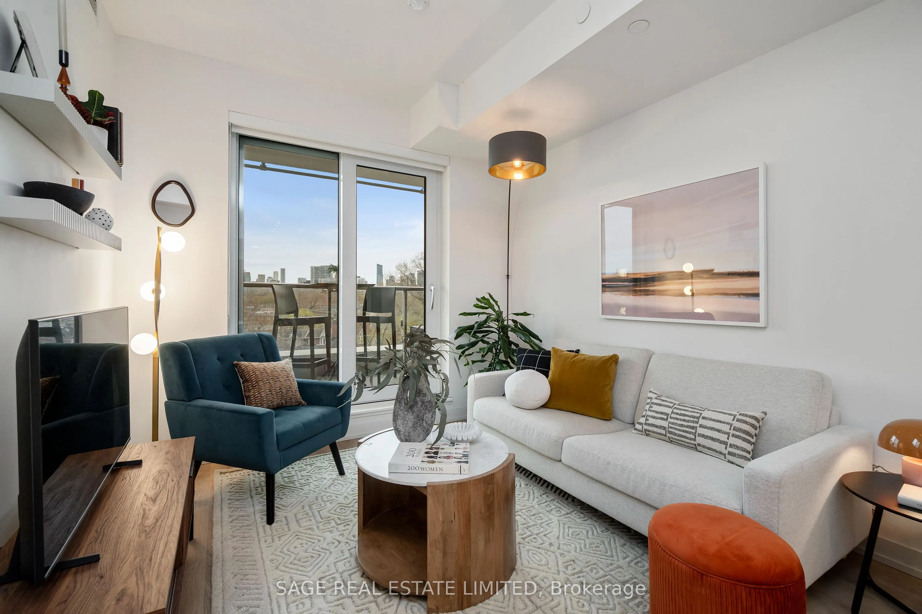 150 Logan Avenue #606