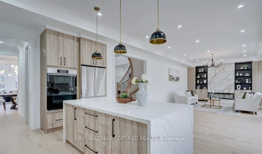 12 Euclid Avenue