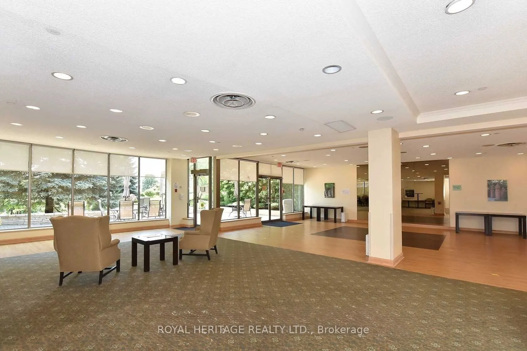 20 guildwood Parkway #207