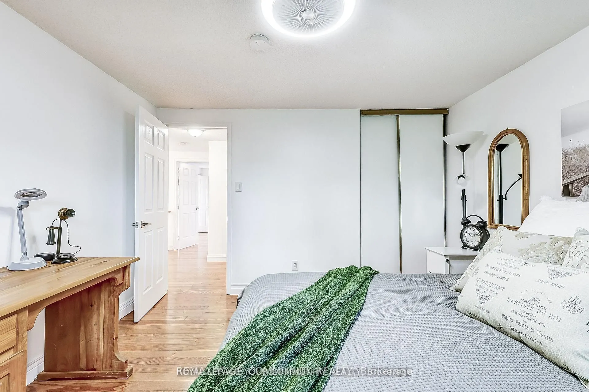 660 Foxwood Trail