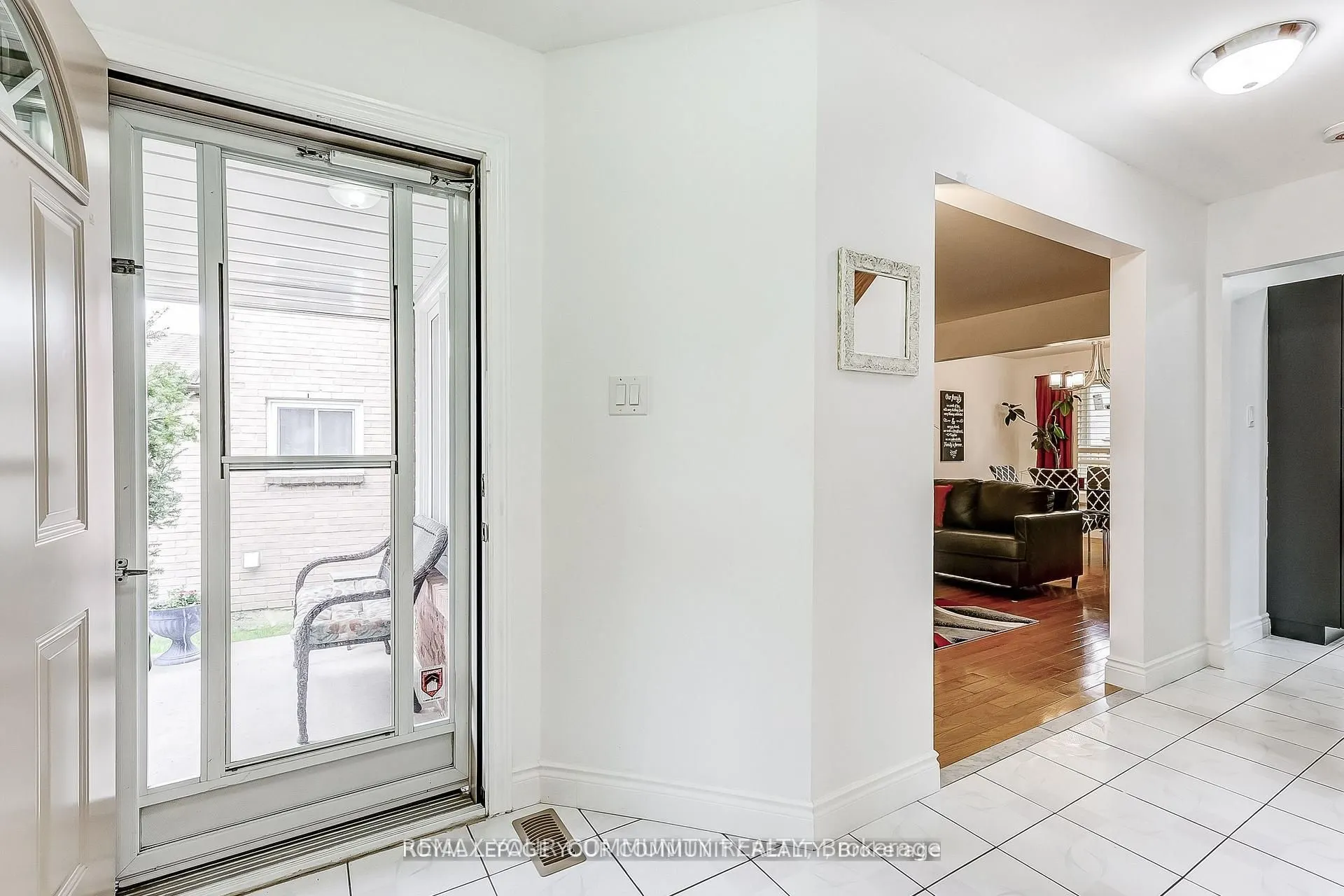 660 Foxwood Trail