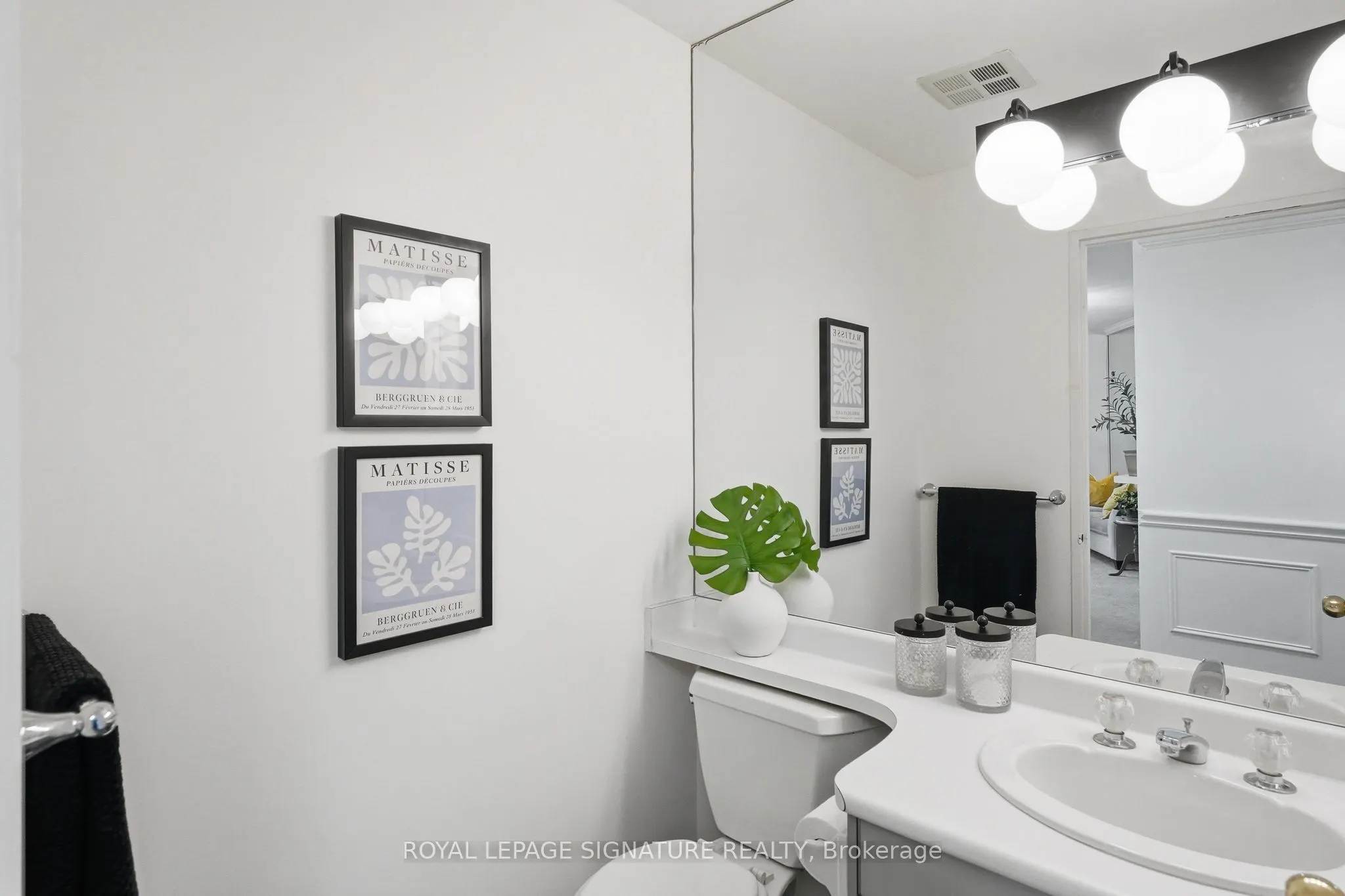 20 Guildwood Parkway #PH1