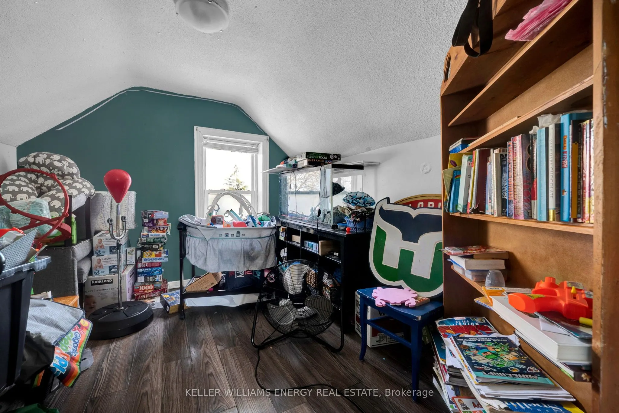 741 Ritson Road S