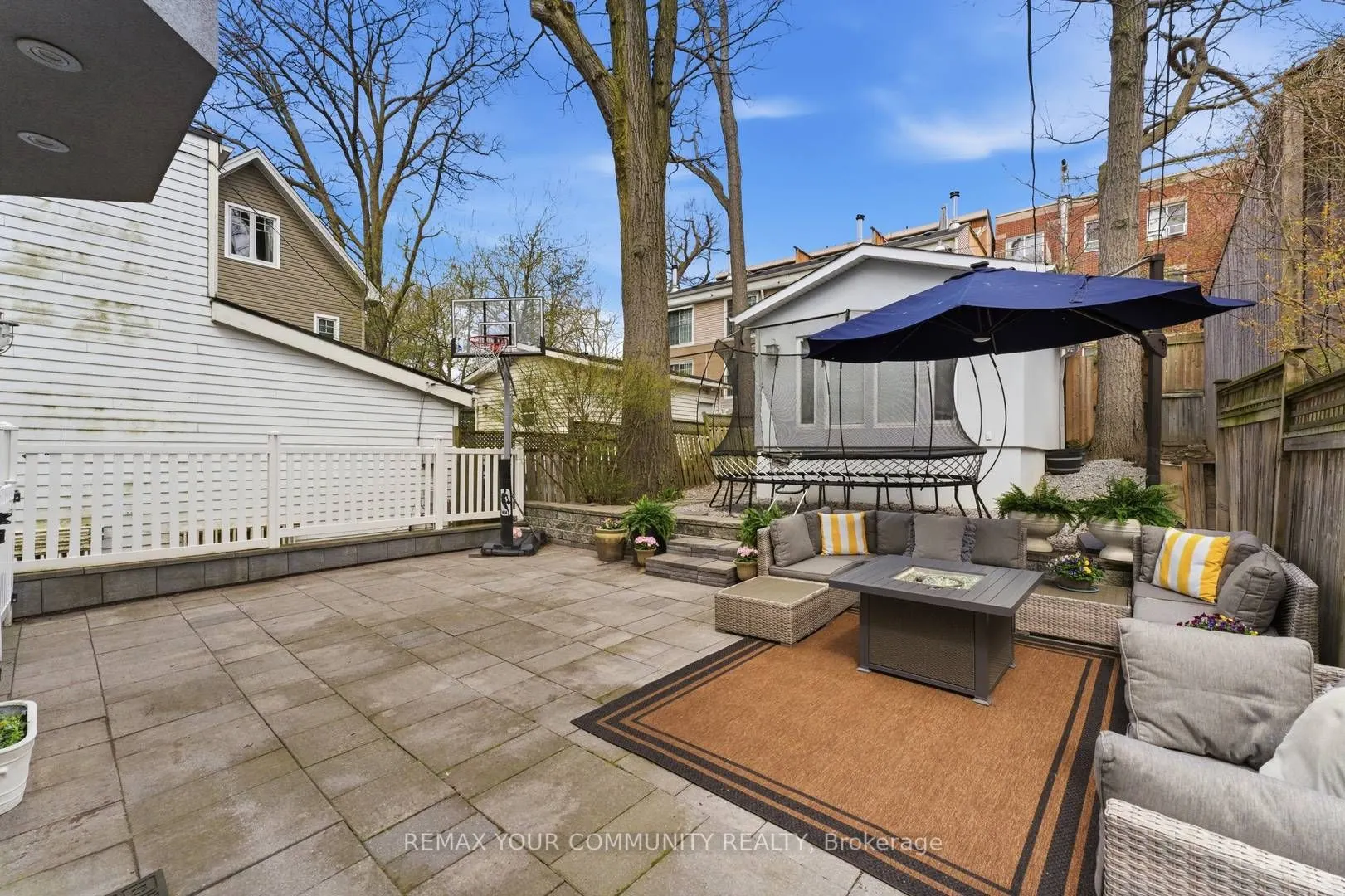 12 Hazel Avenue