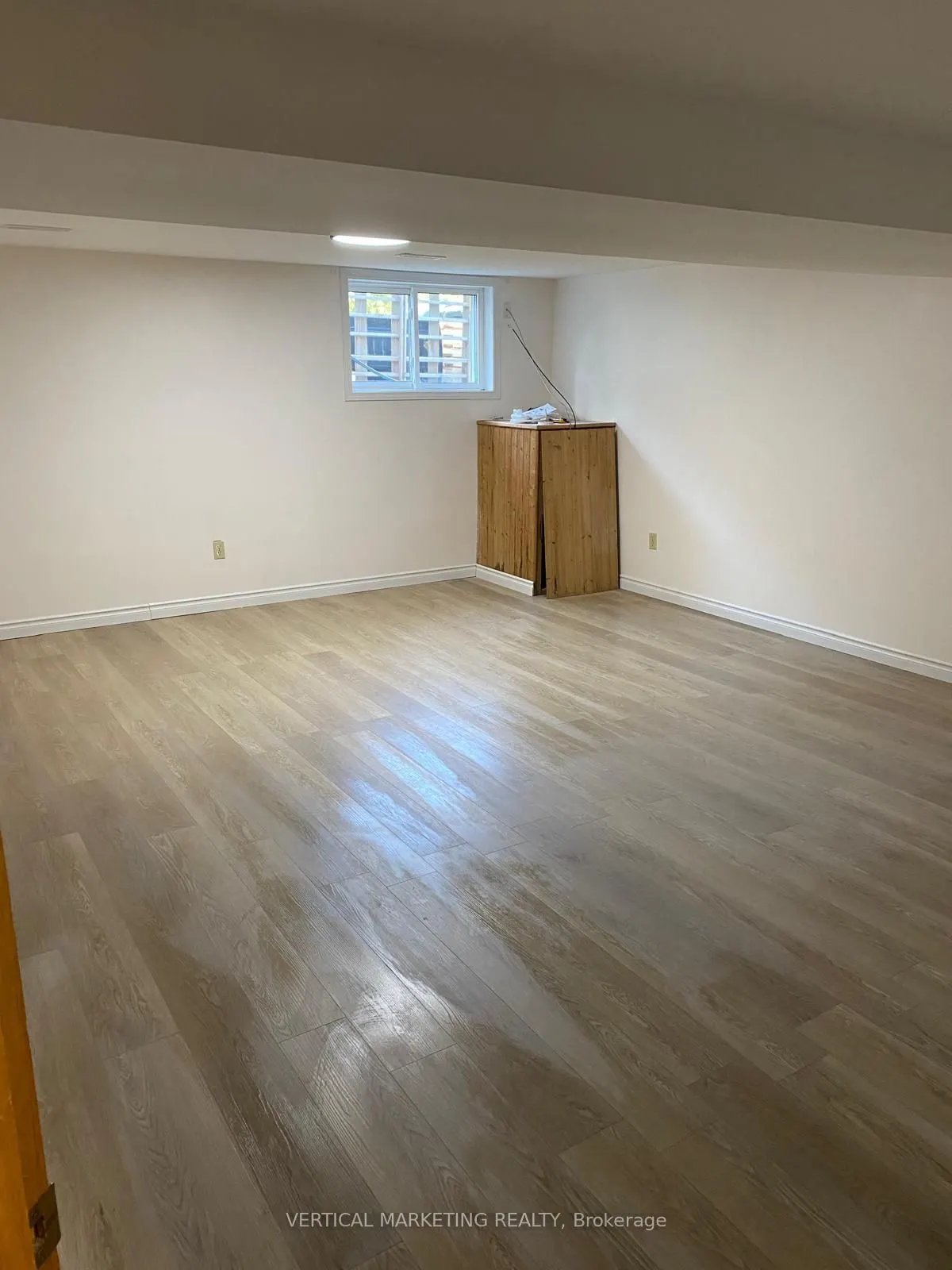 17300 Simcoe Street N