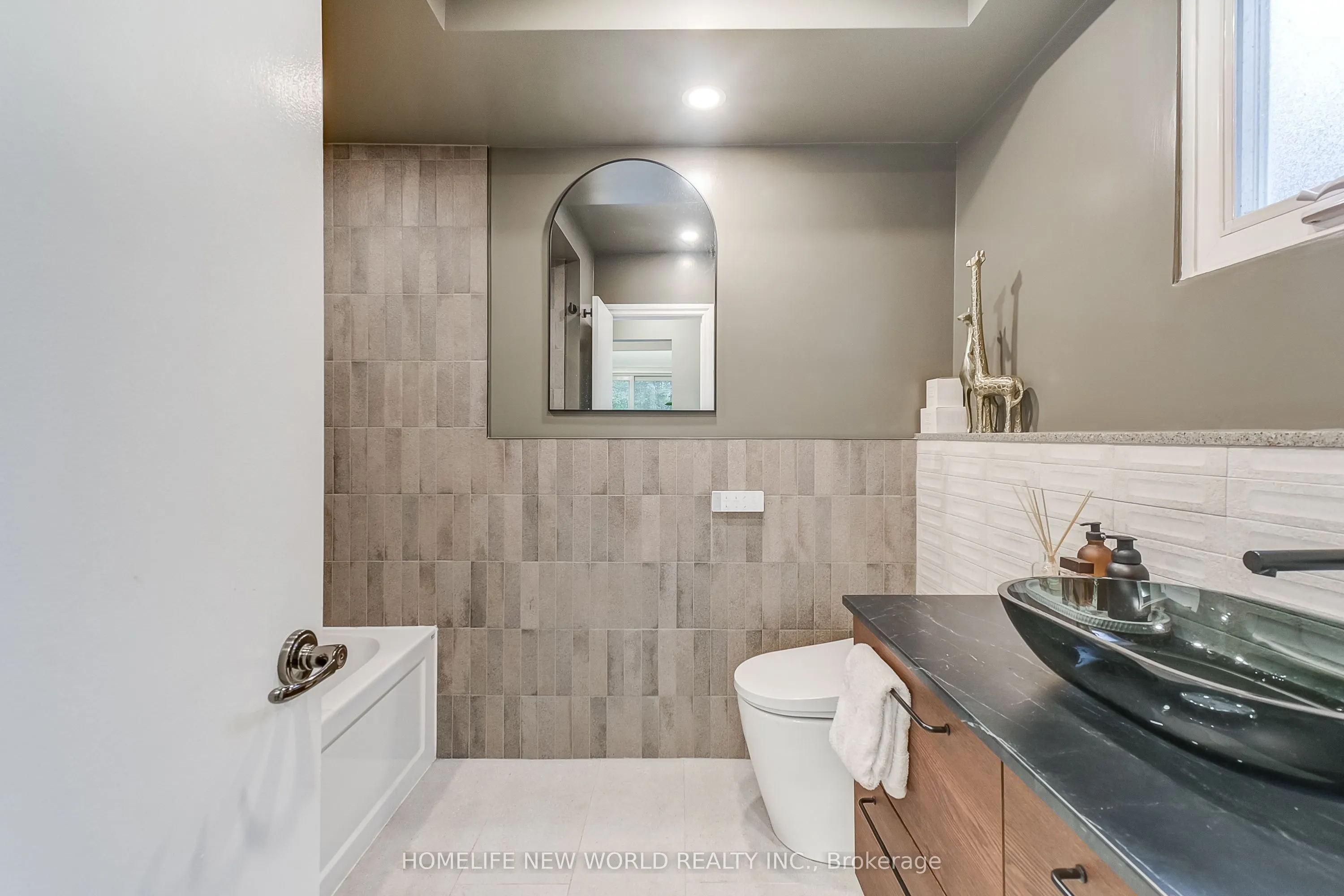 59 Bobmar Road