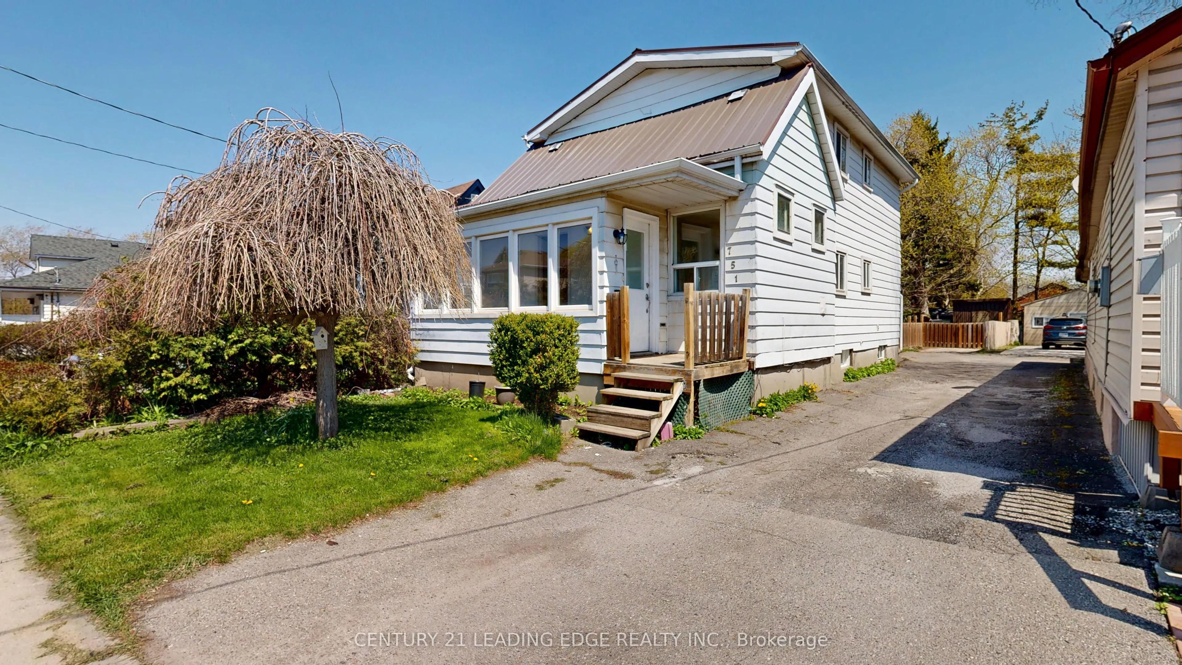 751 Gifford Street