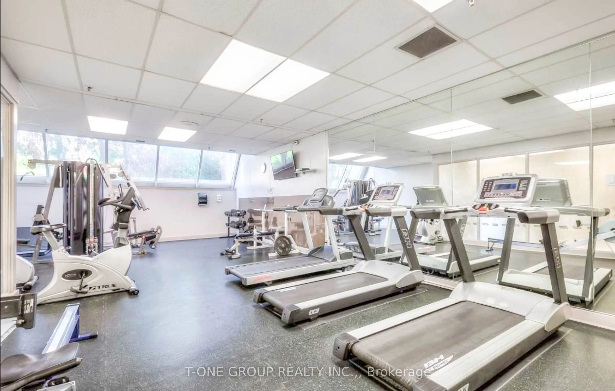 4725 Sheppard Avenue E #516