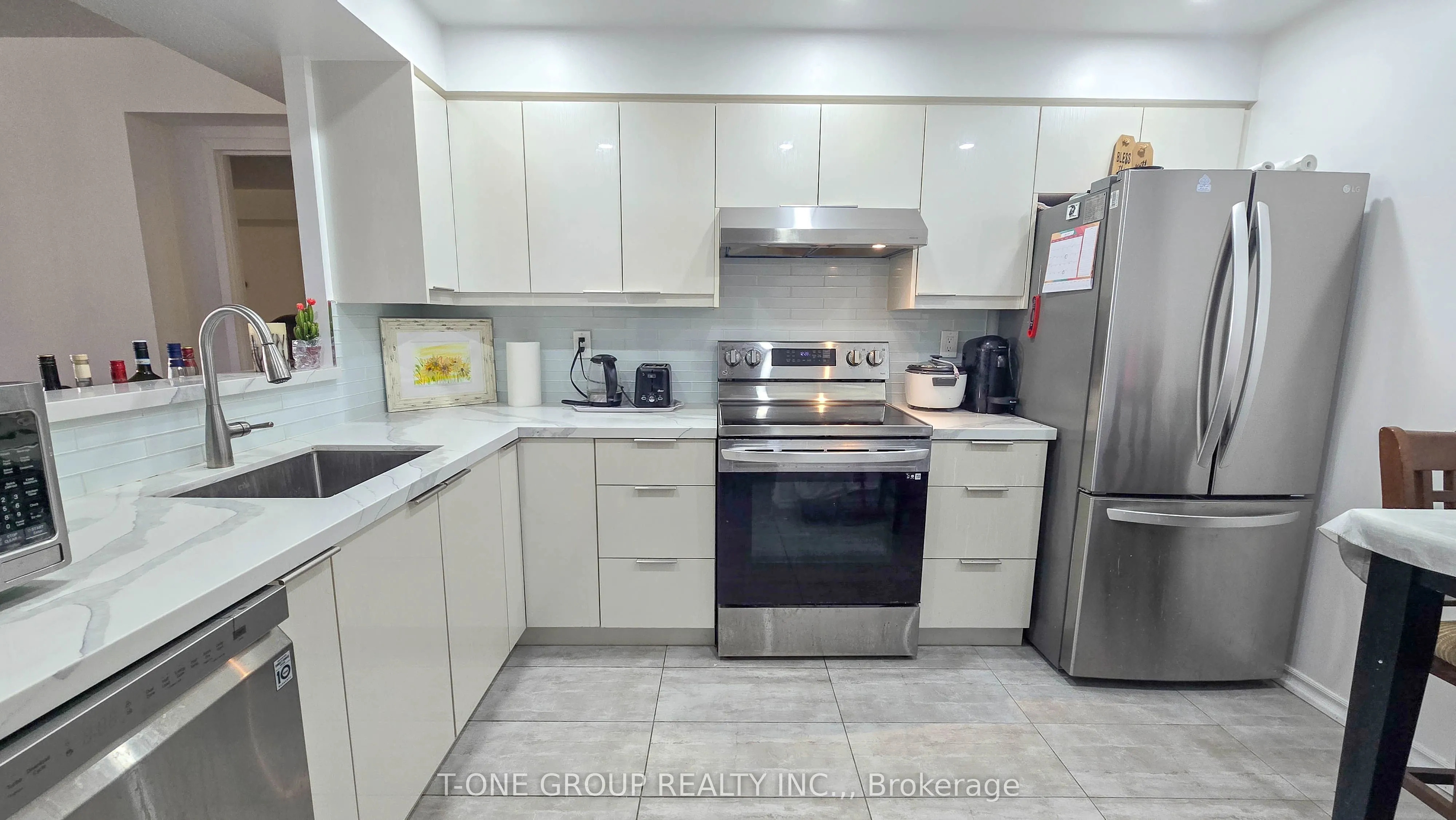 4725 Sheppard Avenue E #516