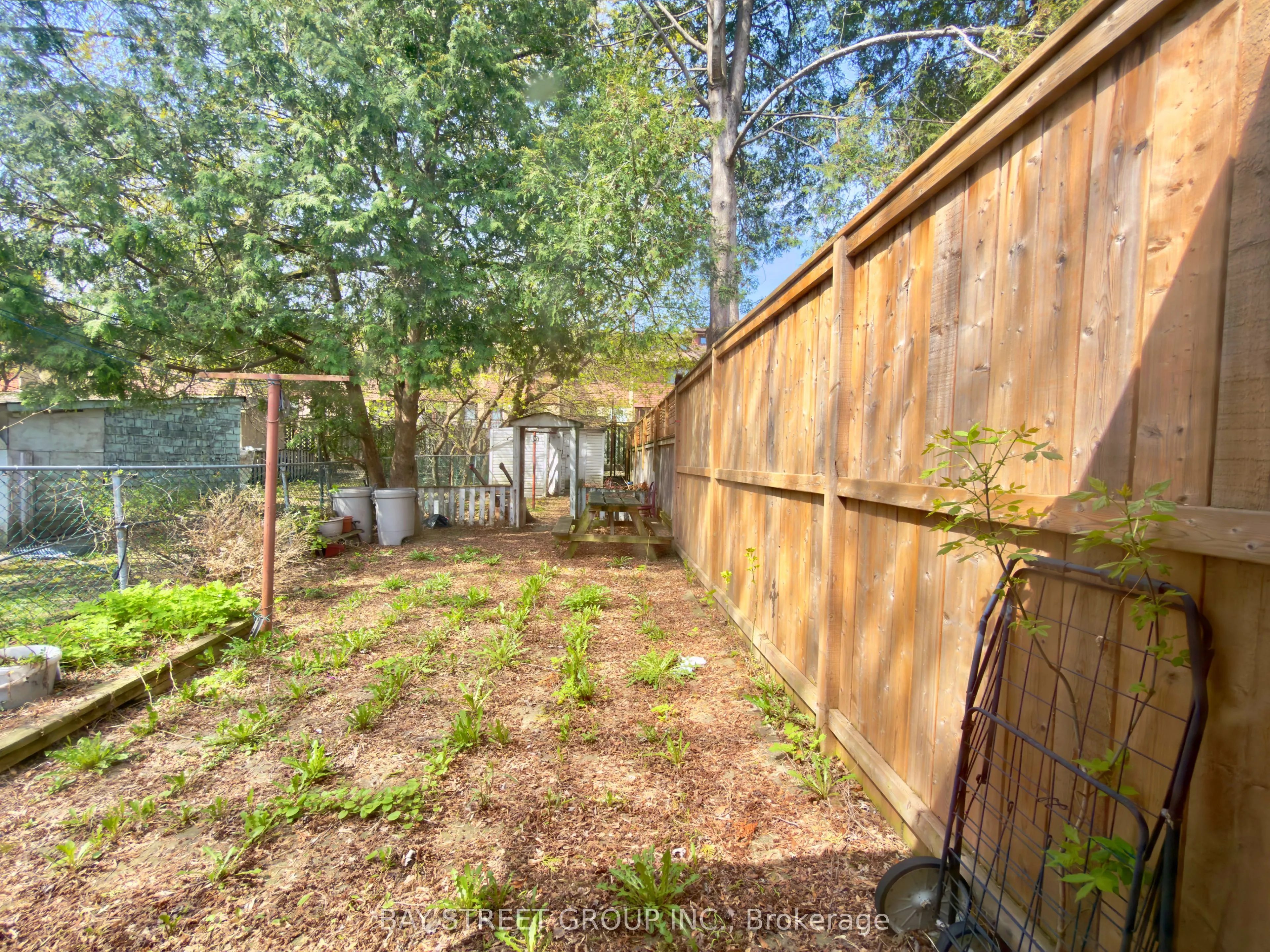 182 Boulton Avenue