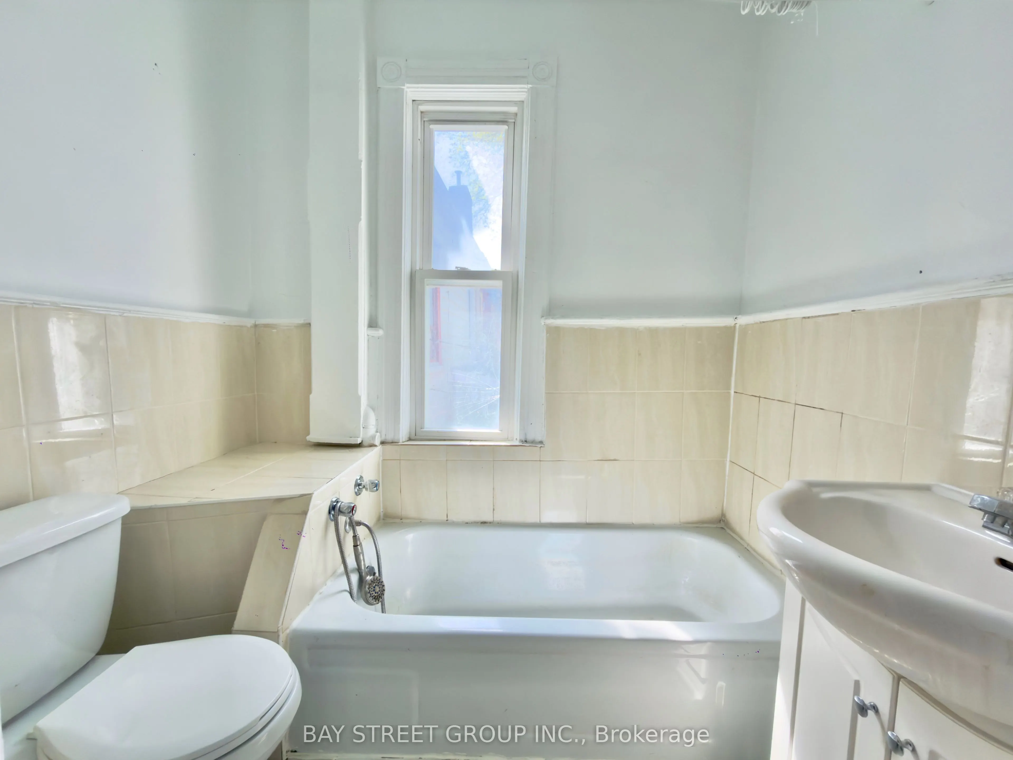 182 Boulton Avenue