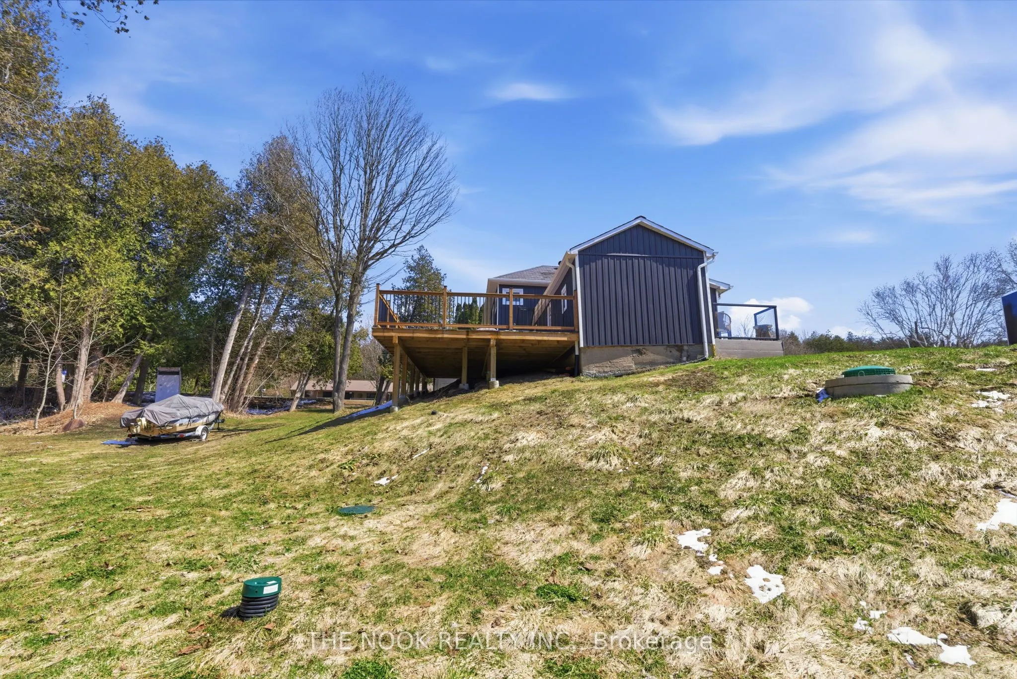 7704 Leskard Road