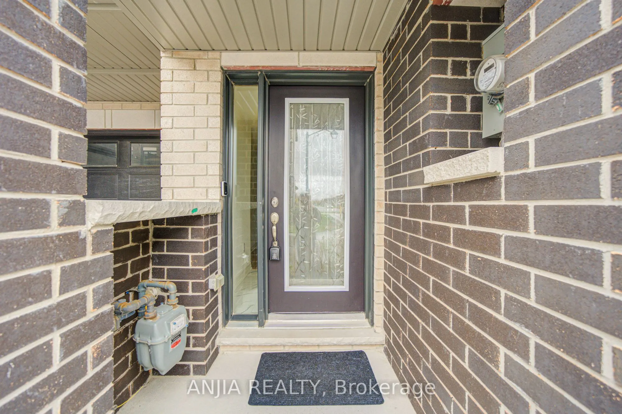 53 Emmas Way