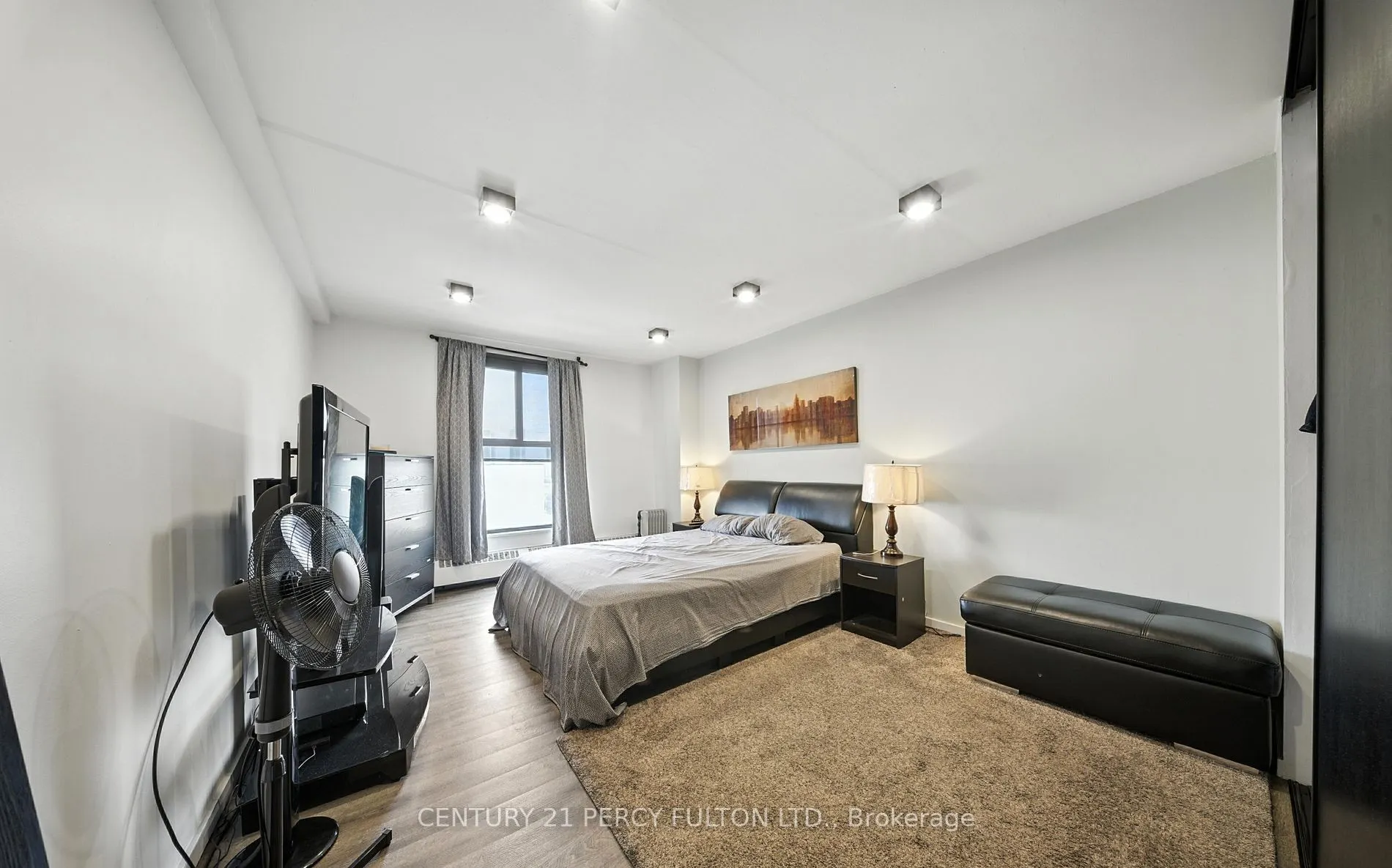 2 Glamorgan Avenue #1212