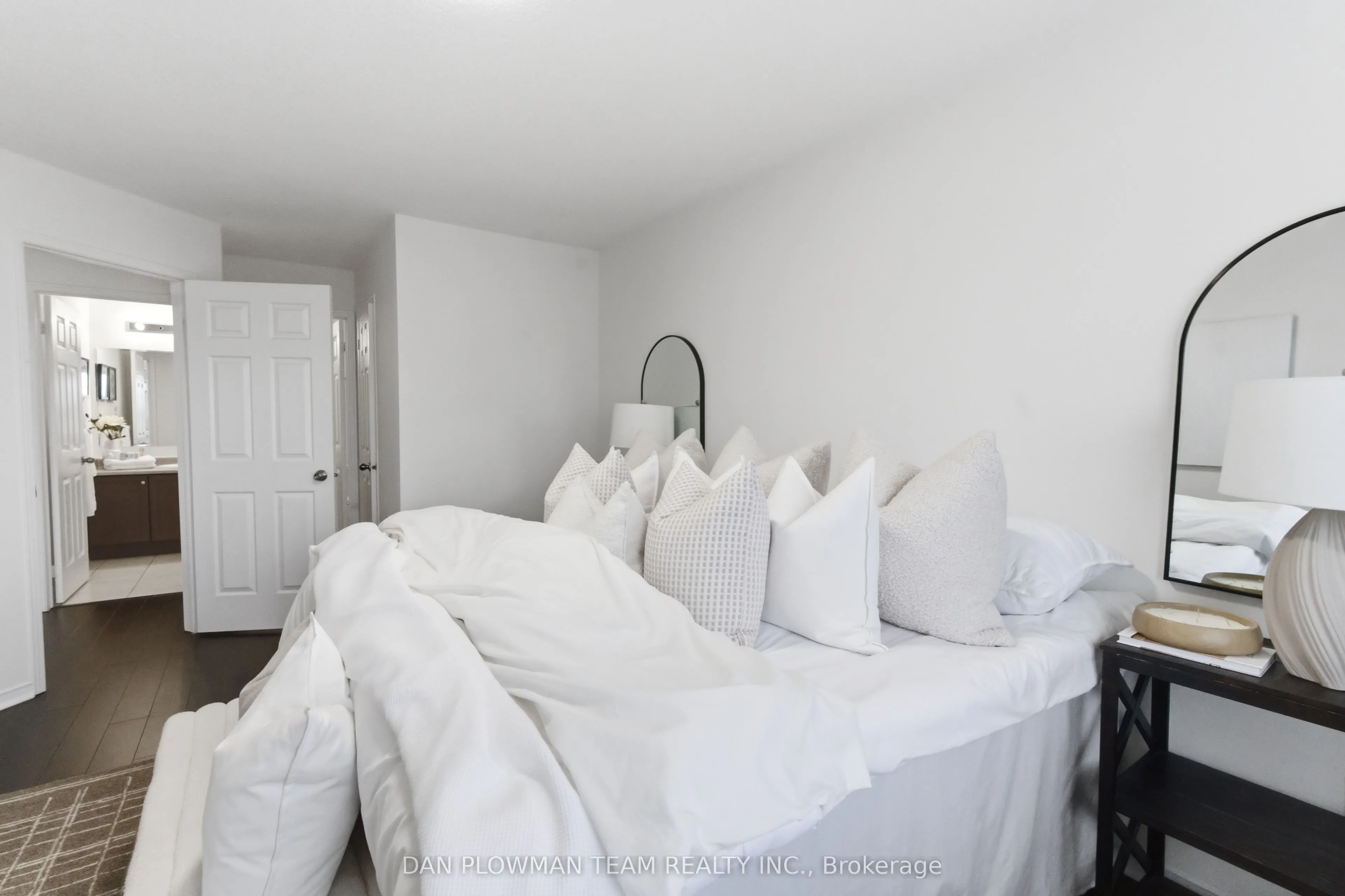23 Blunden Road