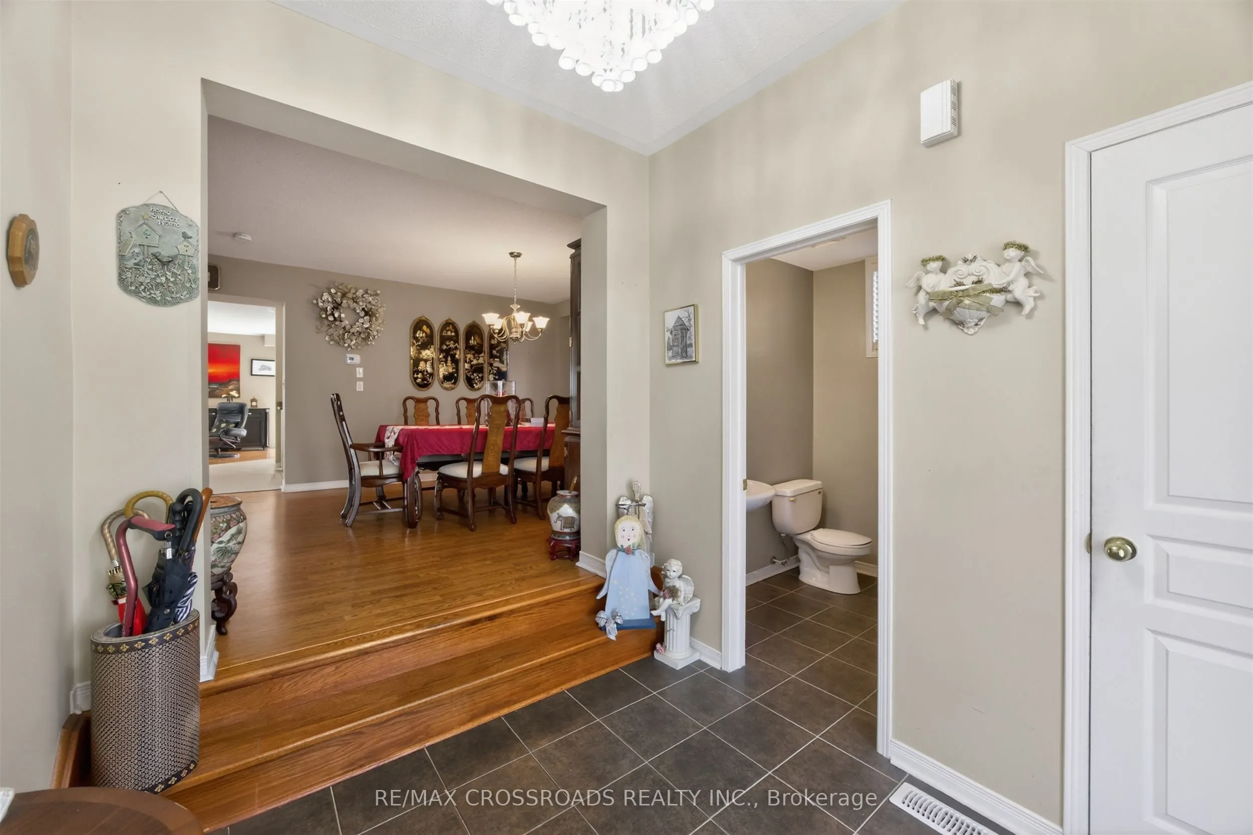 586 Oldman Road