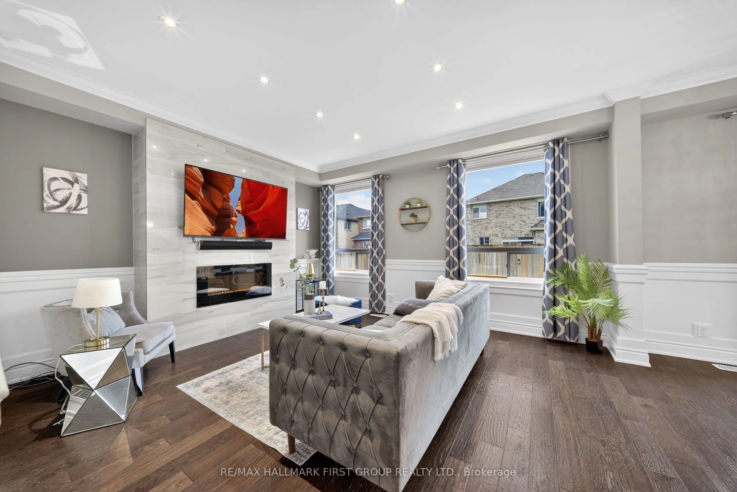 121 Blackwell Crescent