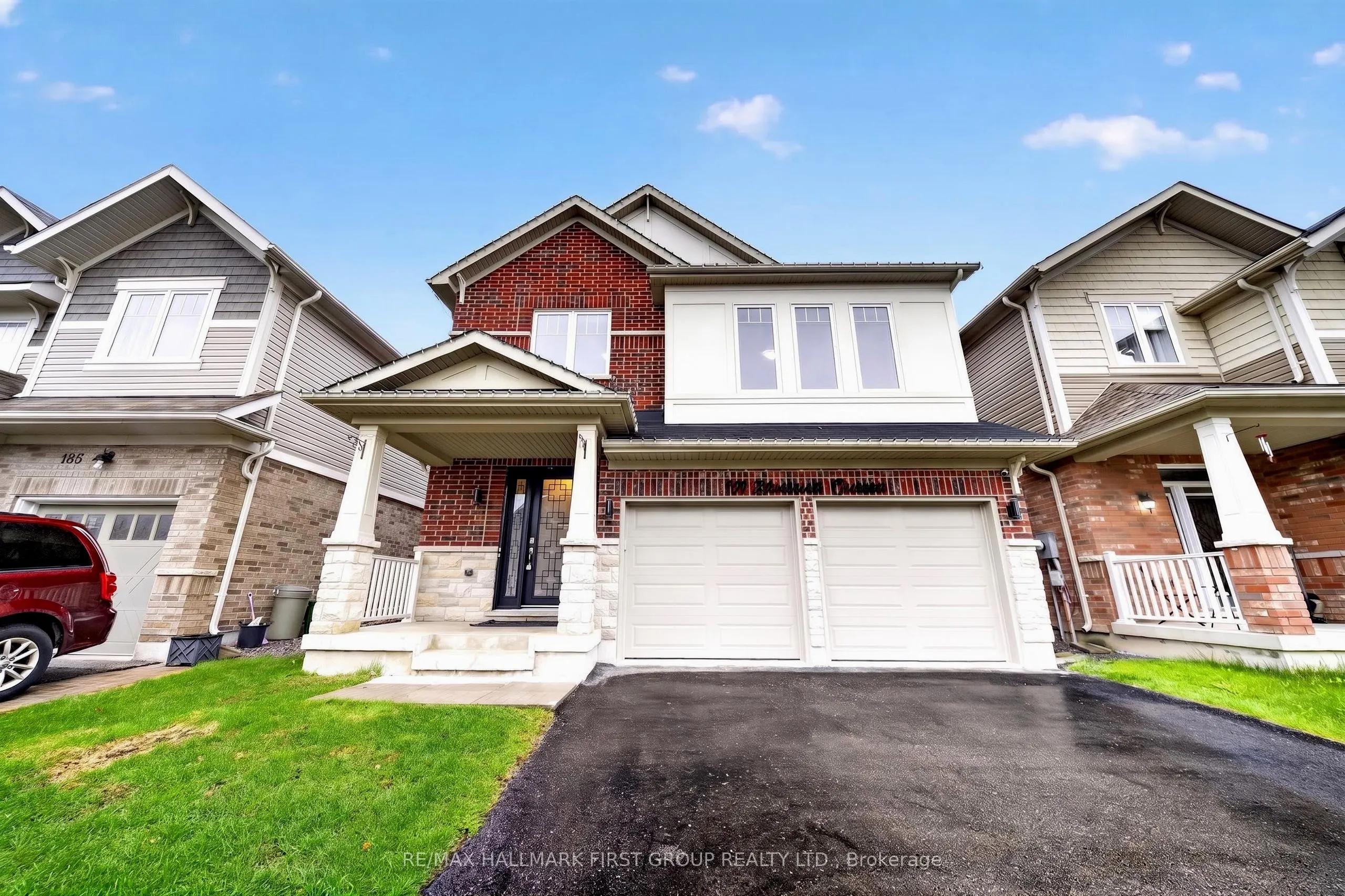121 Blackwell Crescent