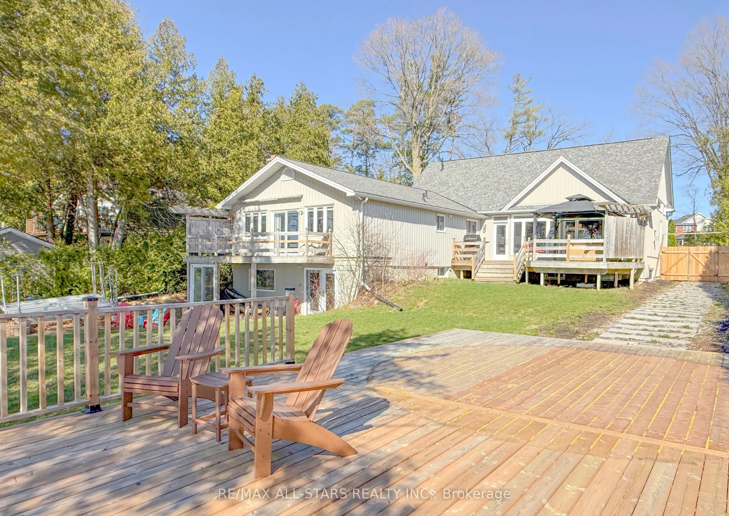 253 Stephenson Point Road