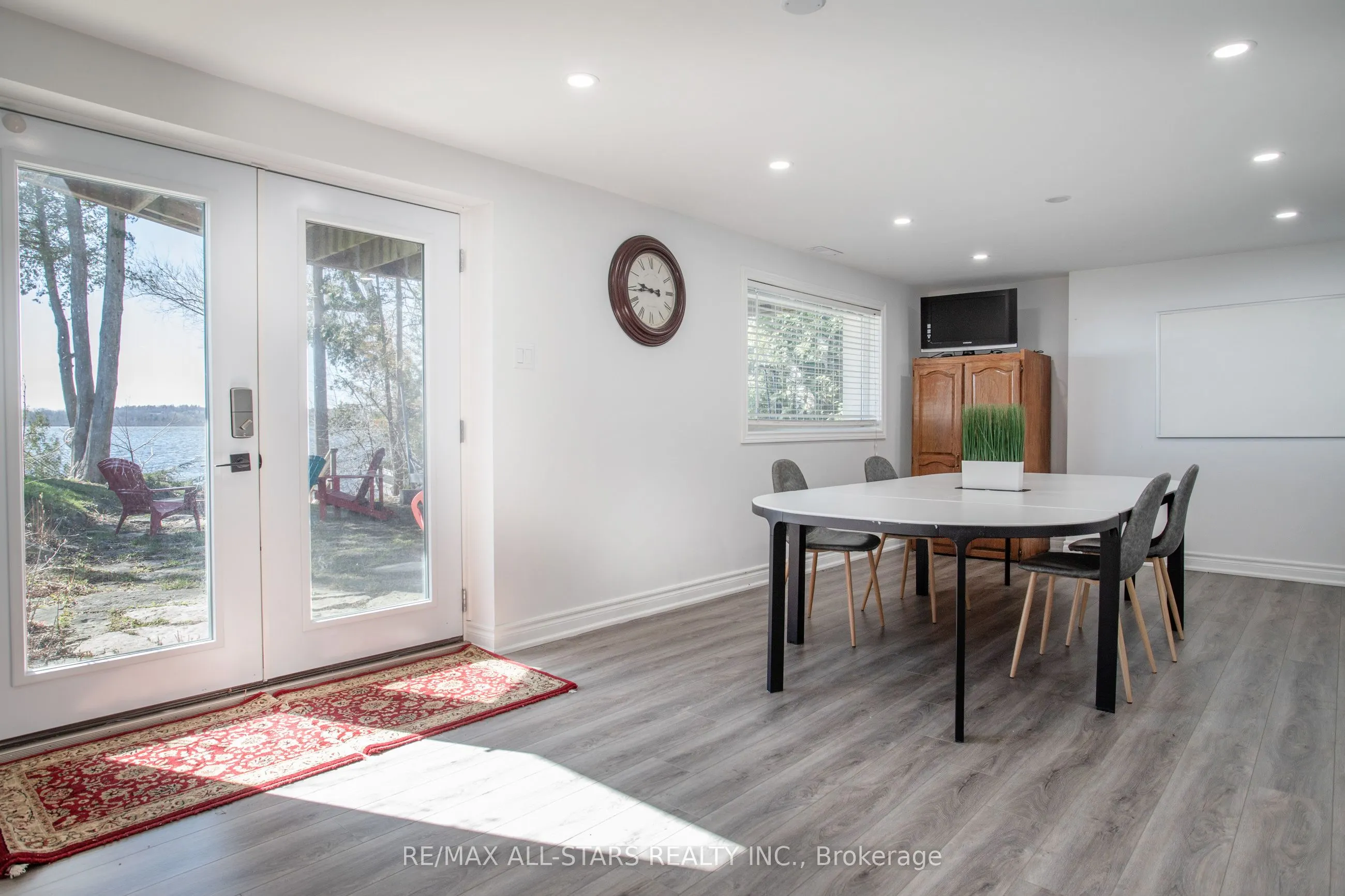 253 Stephenson Point Road