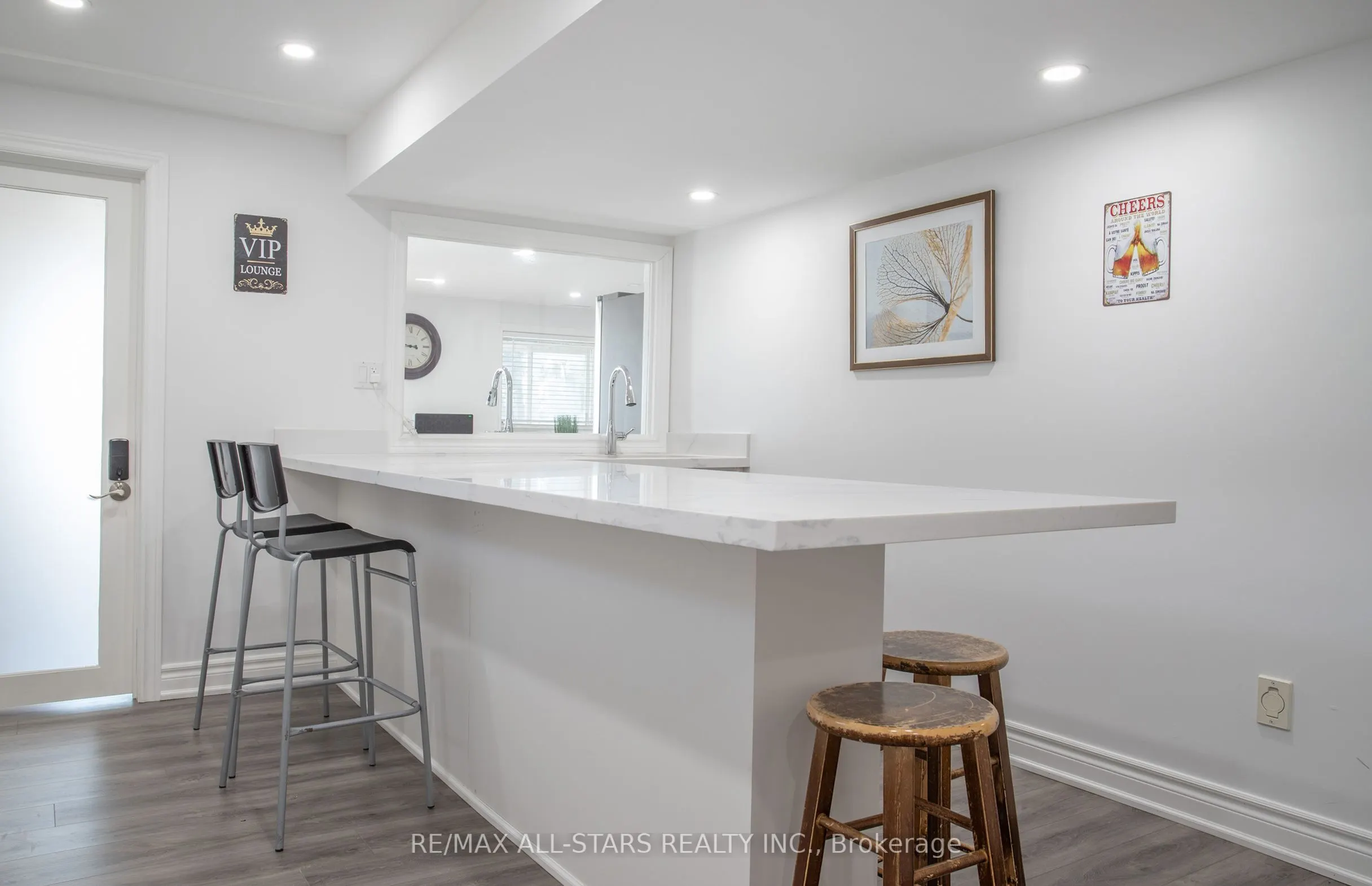 253 Stephenson Point Road