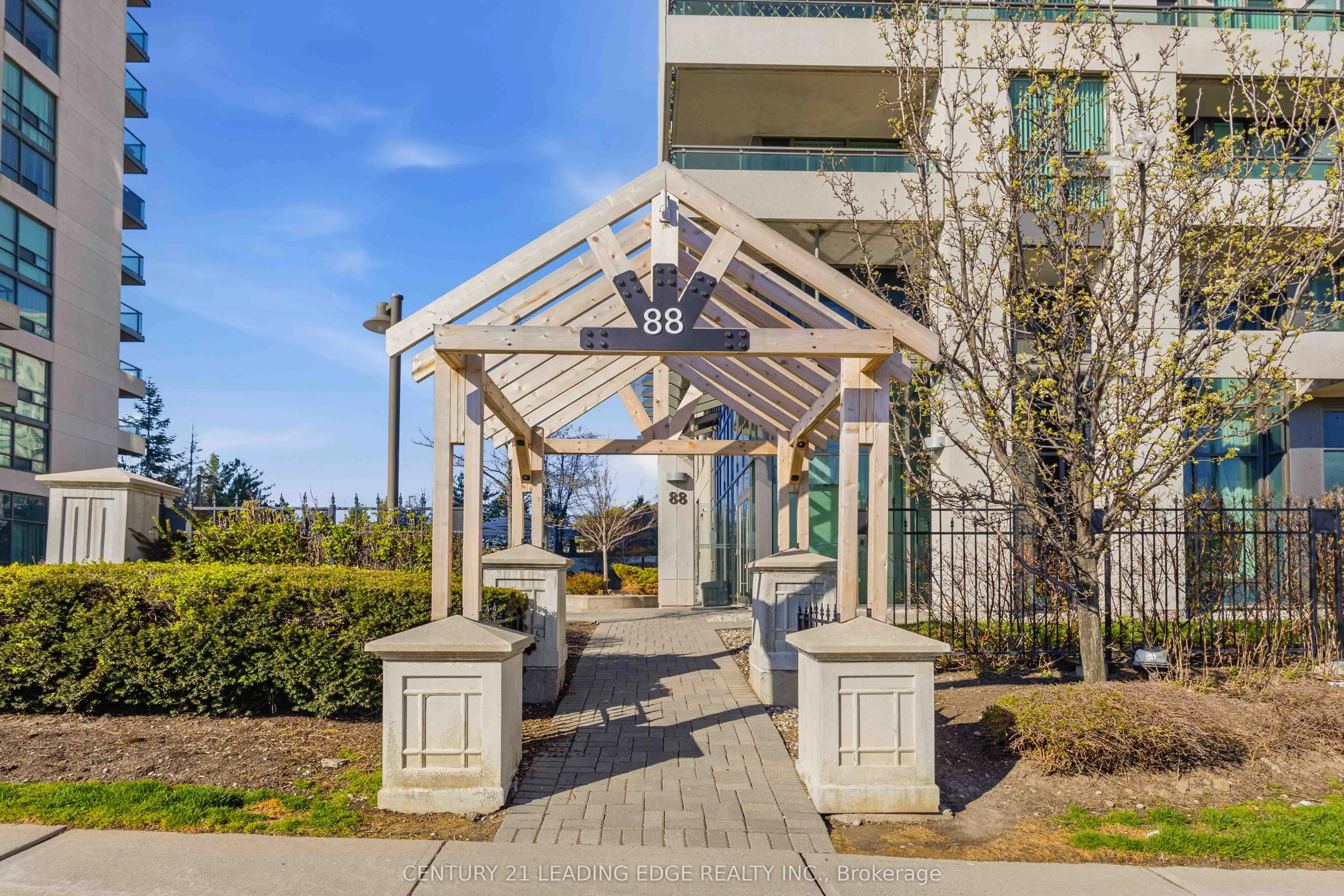 88 Grangeway Avenue #1109