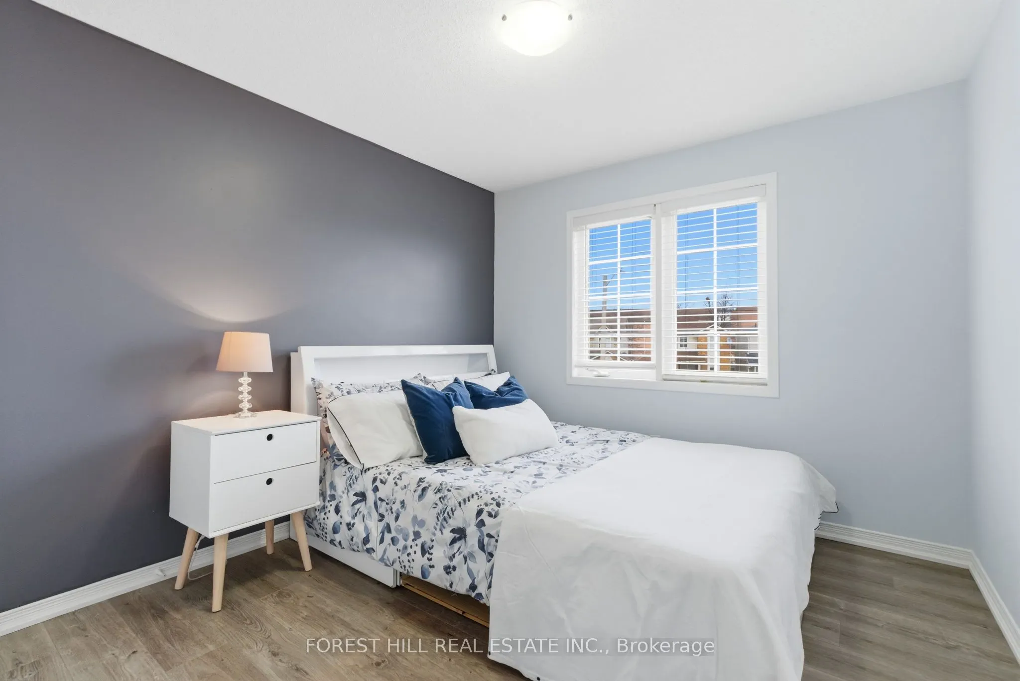 1842 Dalhousie Crescent