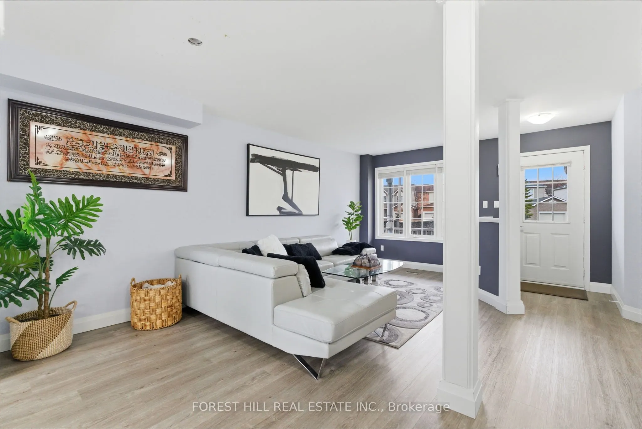 1842 Dalhousie Crescent